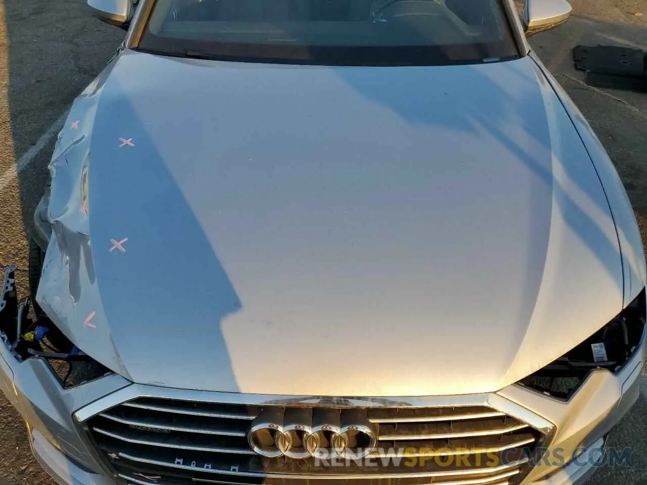 11 Photograph of a damaged car WAUK2AF25KN061963 AUDI A6 2019