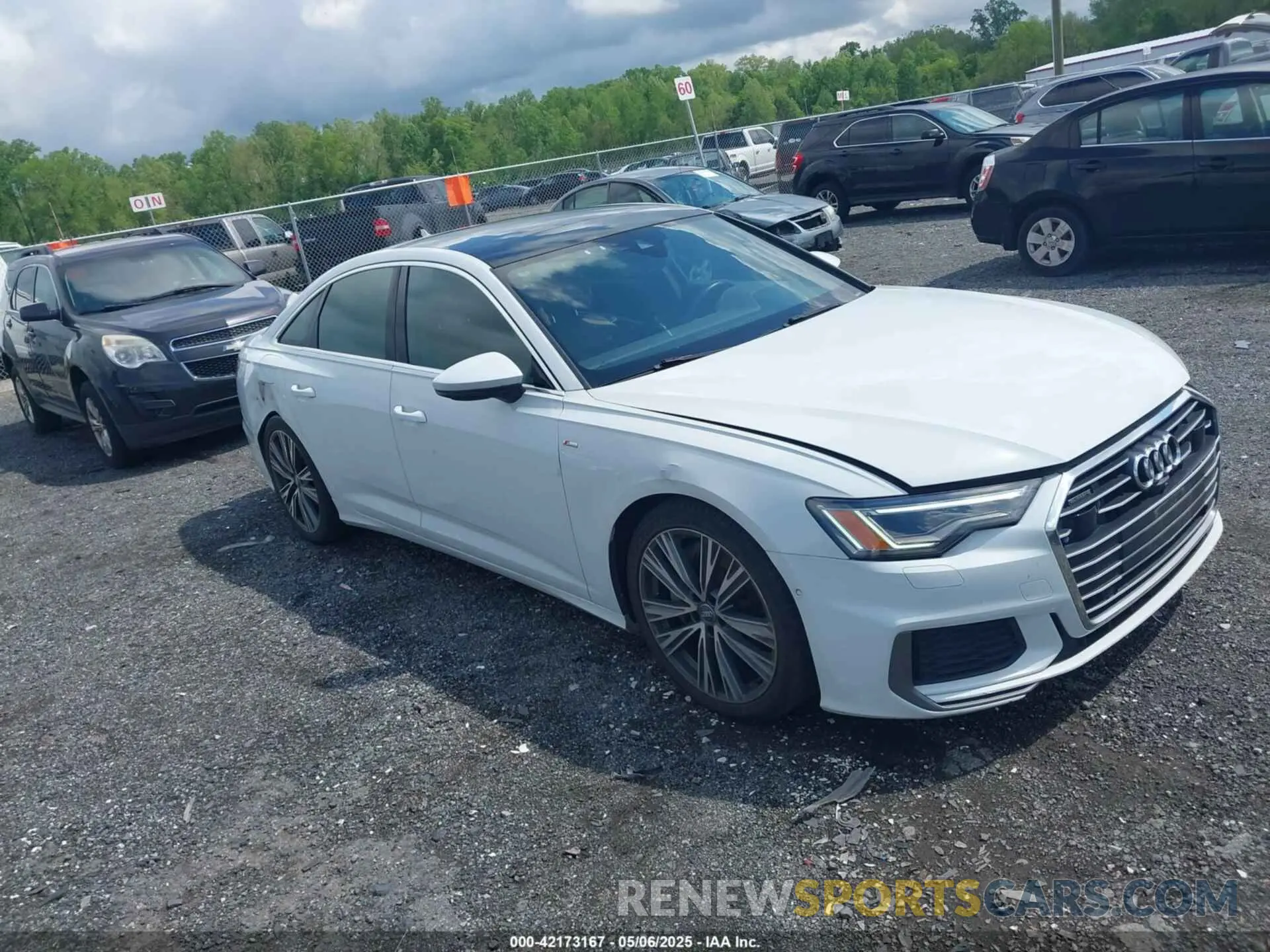1 Фотография поврежденного автомобиля WAUL2AF21KN026776 AUDI A6 2019