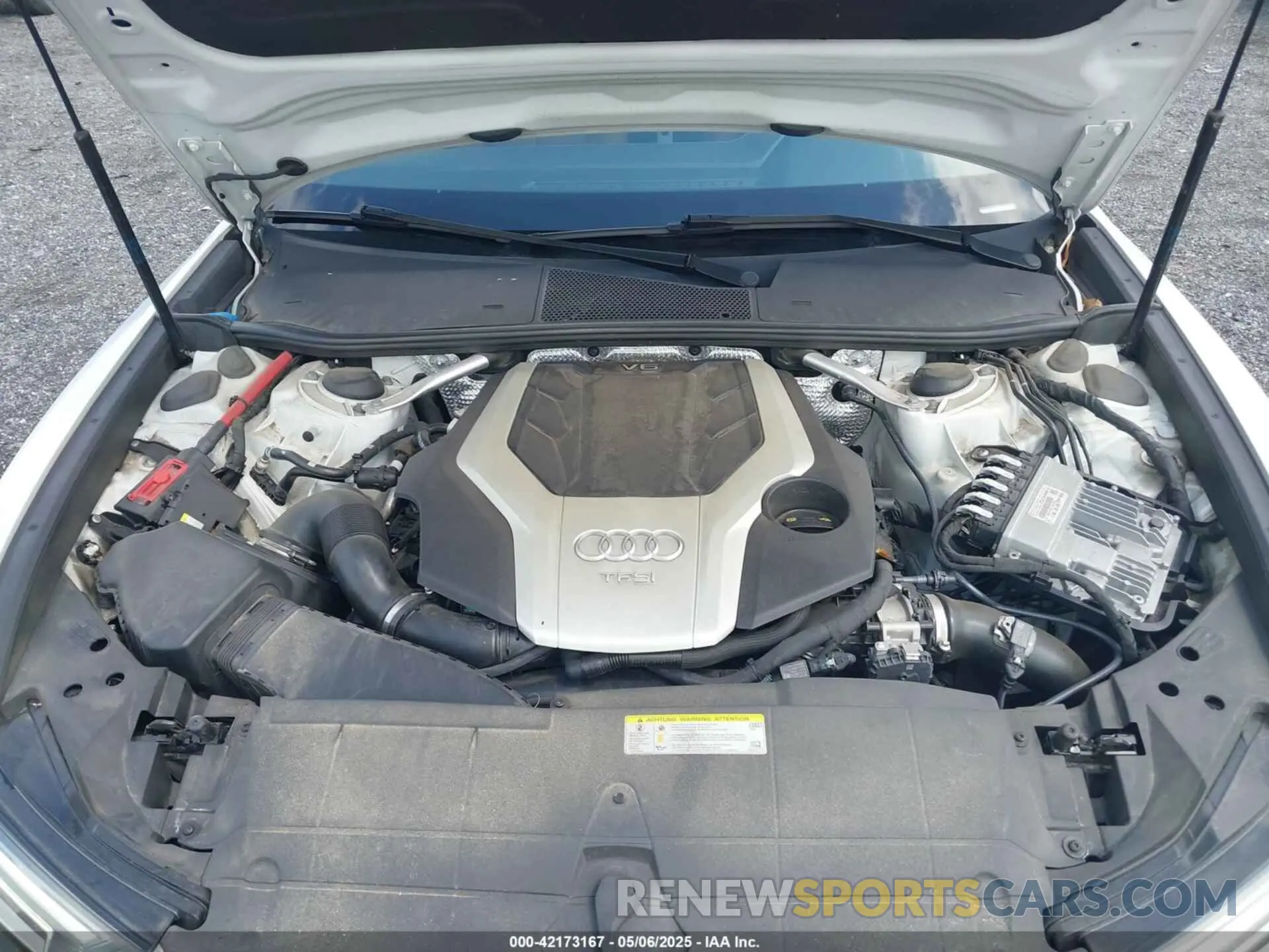 10 Фотография поврежденного автомобиля WAUL2AF21KN026776 AUDI A6 2019