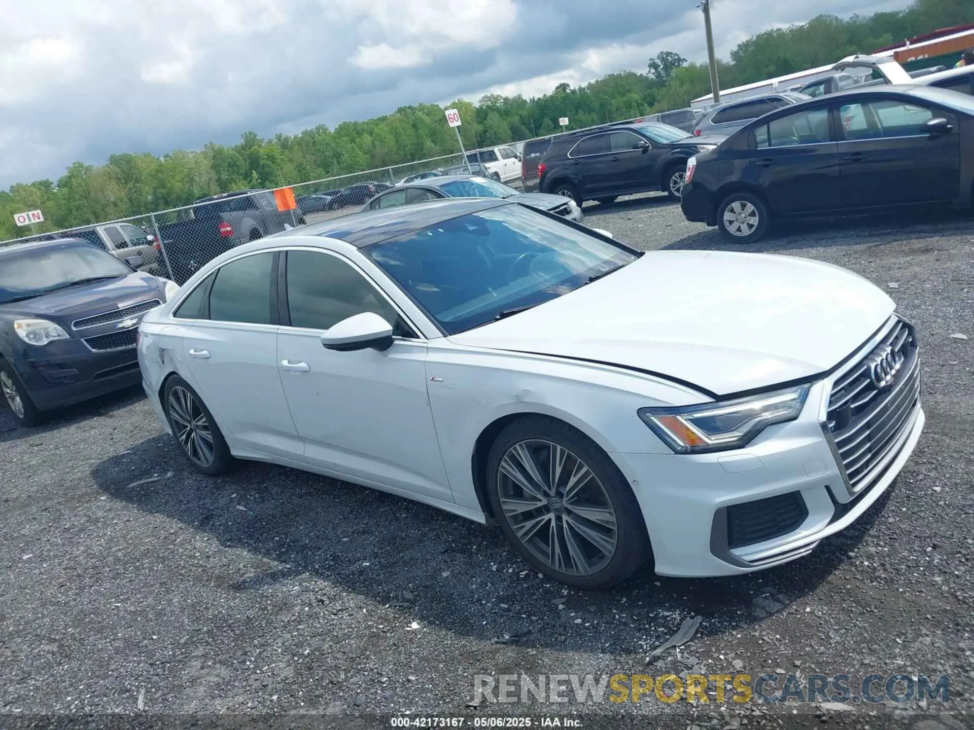 13 Фотография поврежденного автомобиля WAUL2AF21KN026776 AUDI A6 2019