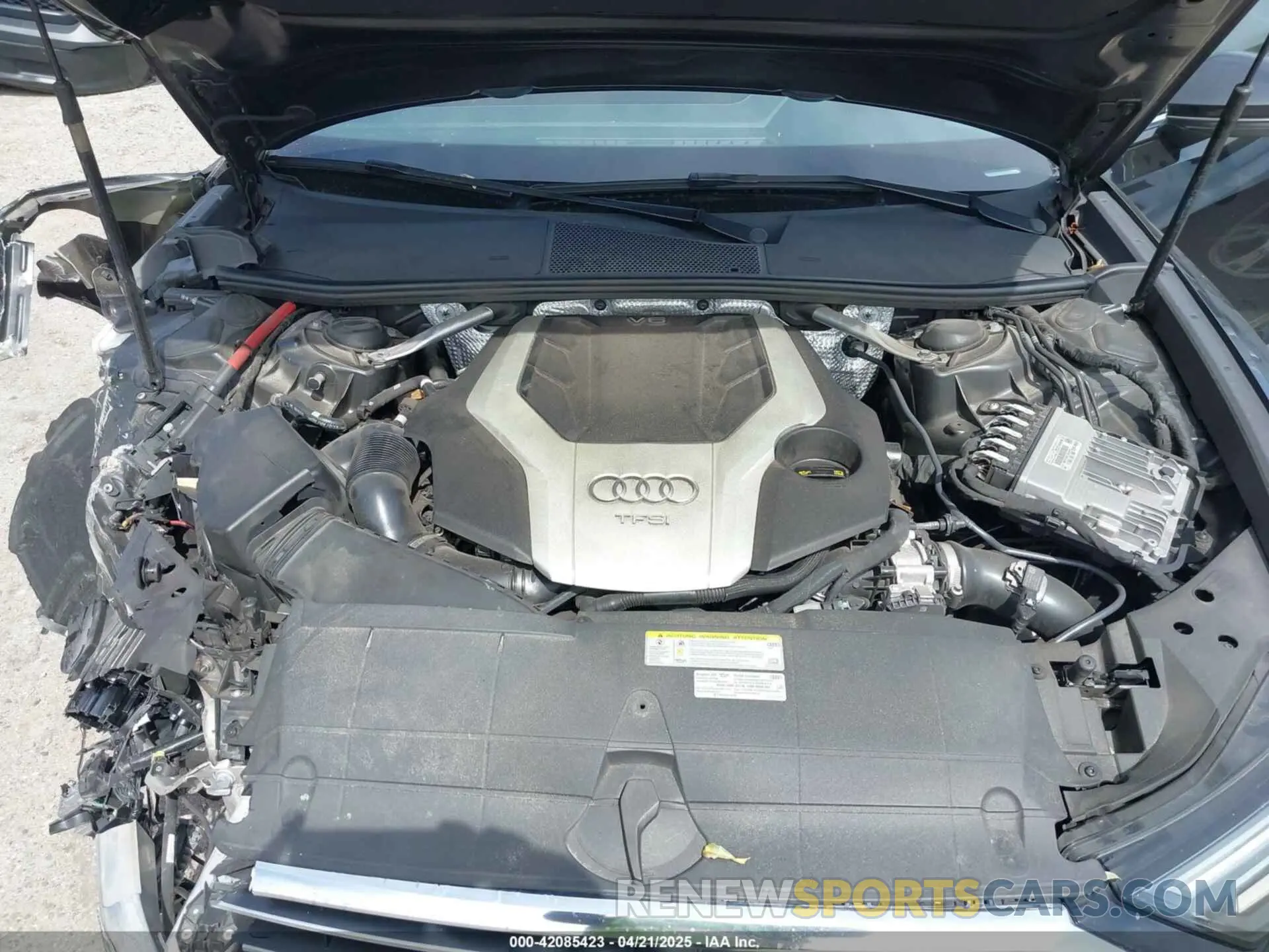 10 Photograph of a damaged car WAUL2AF21KN059468 AUDI A6 2019