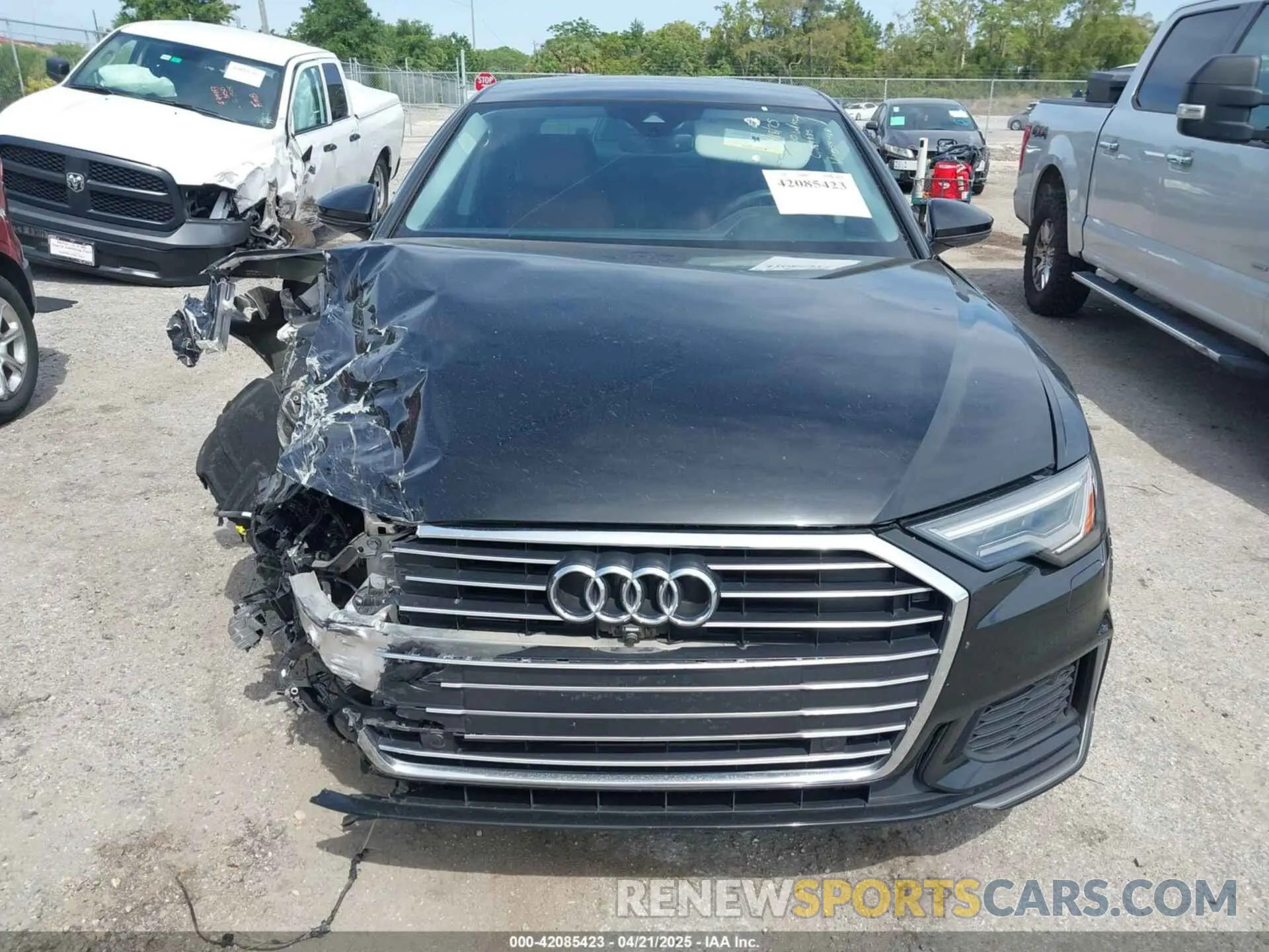 12 Photograph of a damaged car WAUL2AF21KN059468 AUDI A6 2019