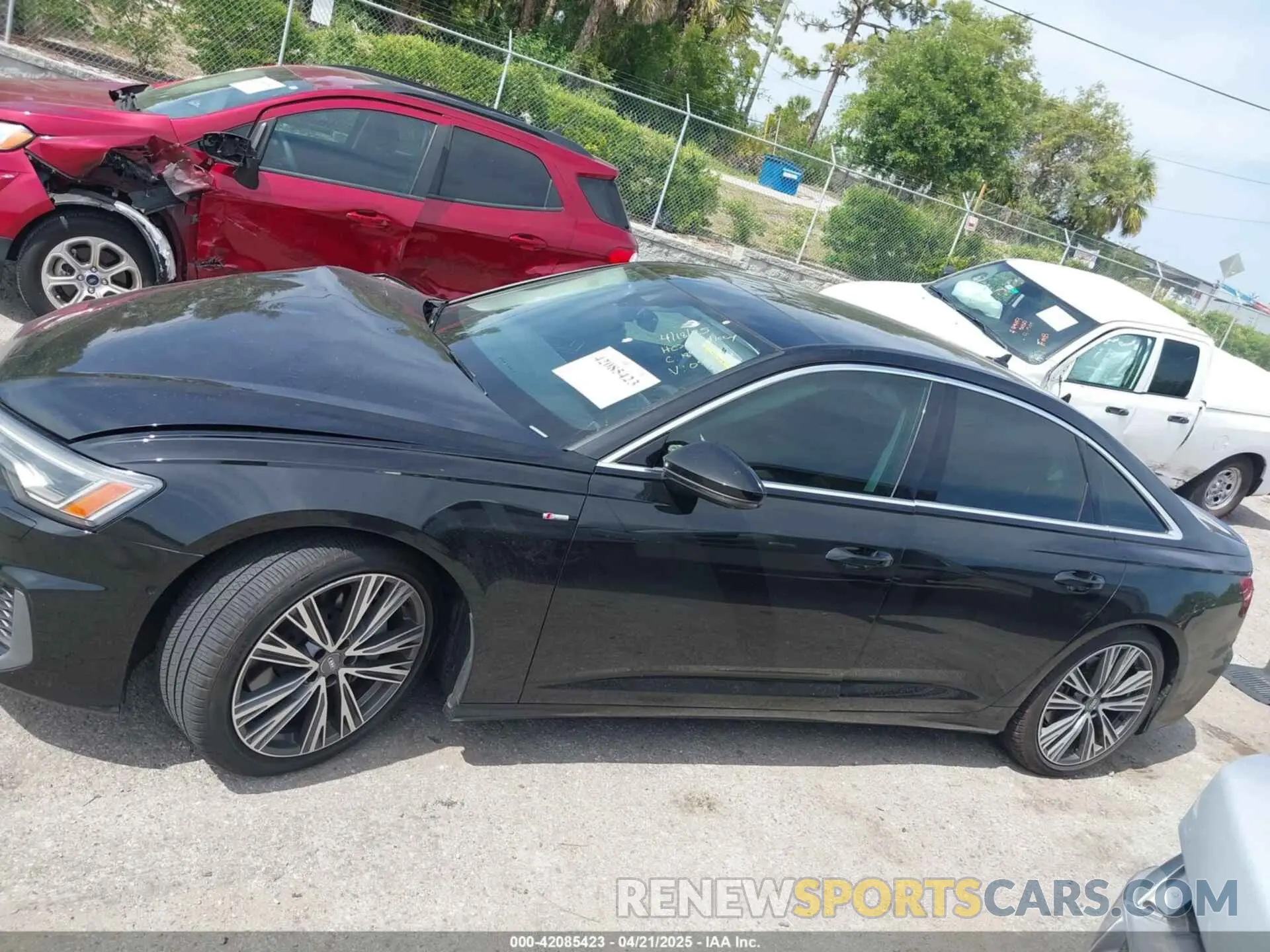 14 Photograph of a damaged car WAUL2AF21KN059468 AUDI A6 2019