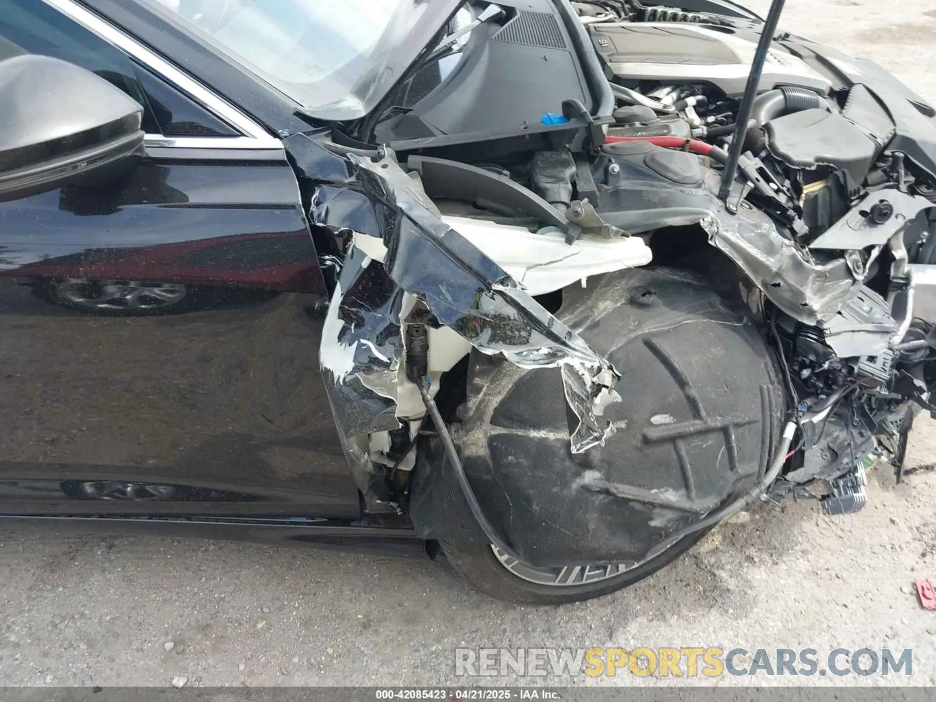 6 Photograph of a damaged car WAUL2AF21KN059468 AUDI A6 2019