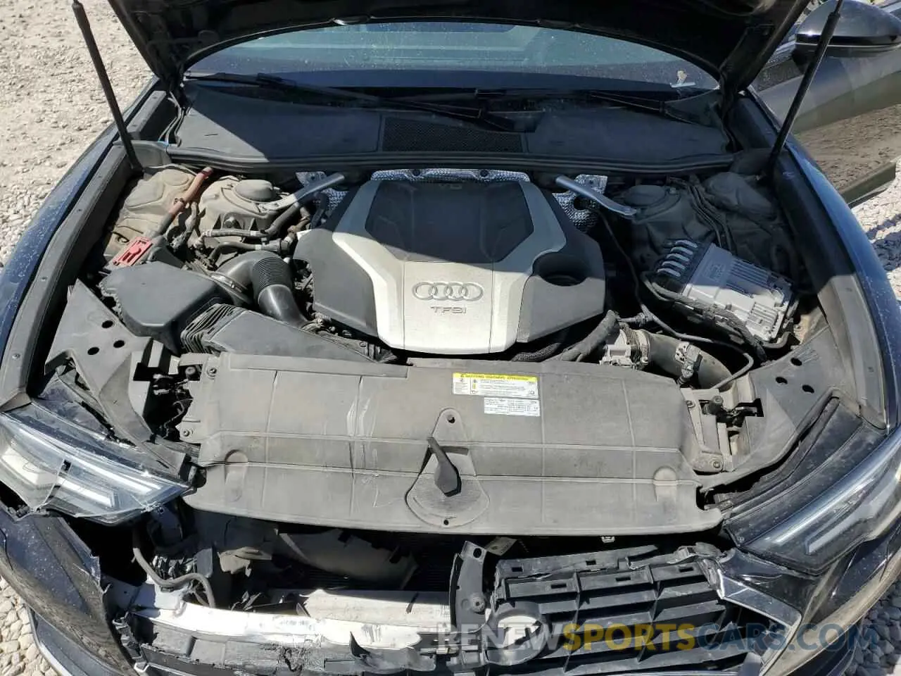 11 Фотография поврежденного автомобиля WAUL2AF24KN056273 AUDI A6 2019