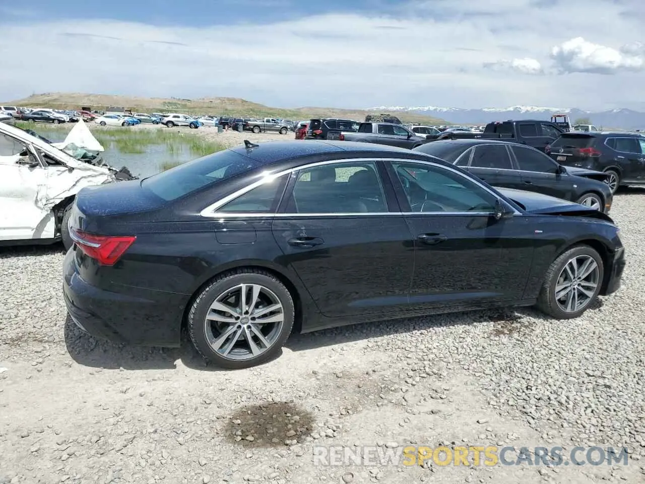 3 Фотография поврежденного автомобиля WAUL2AF24KN056273 AUDI A6 2019
