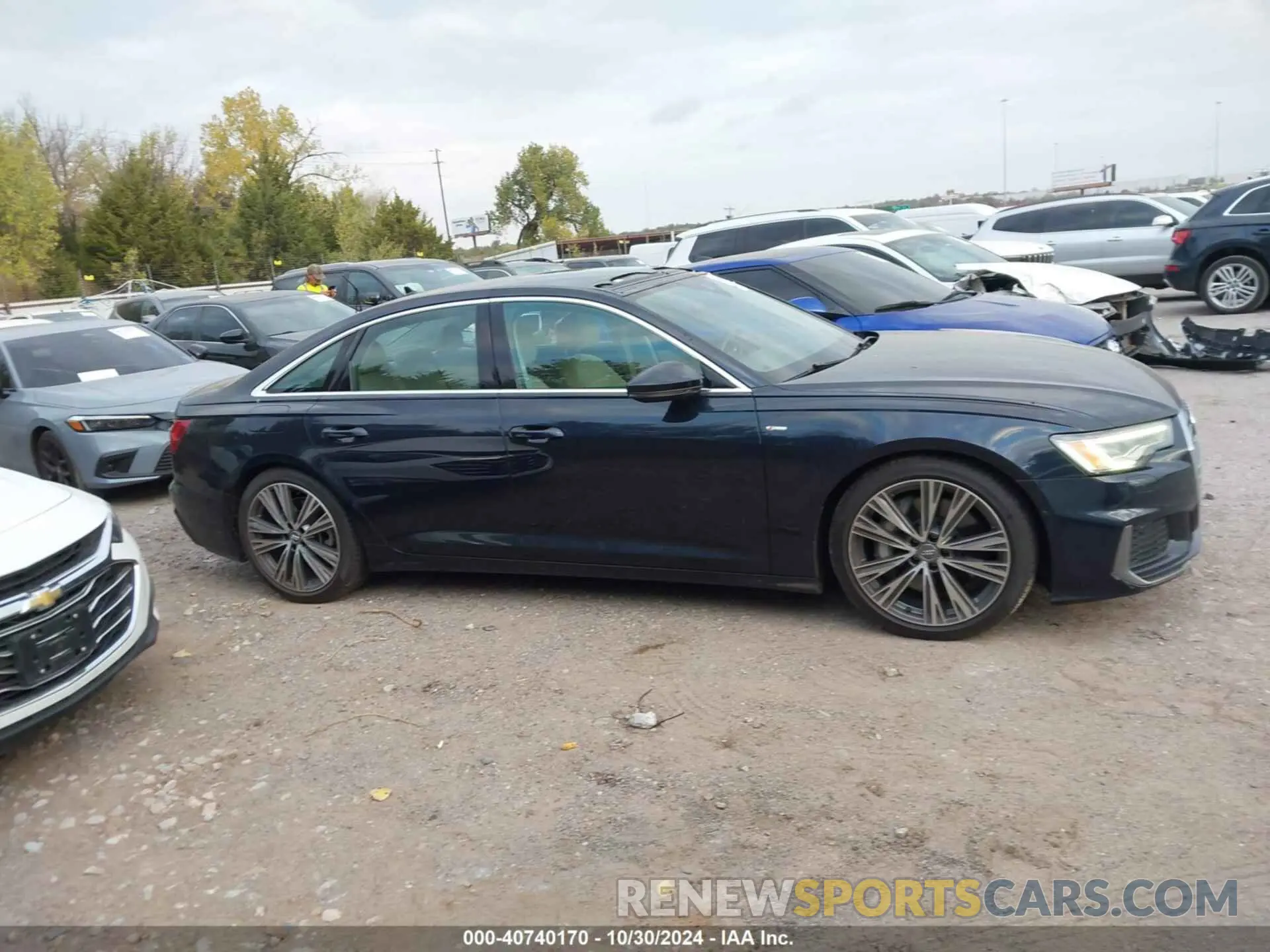 13 Фотография поврежденного автомобиля WAUL2AF27KN017421 AUDI A6 2019
