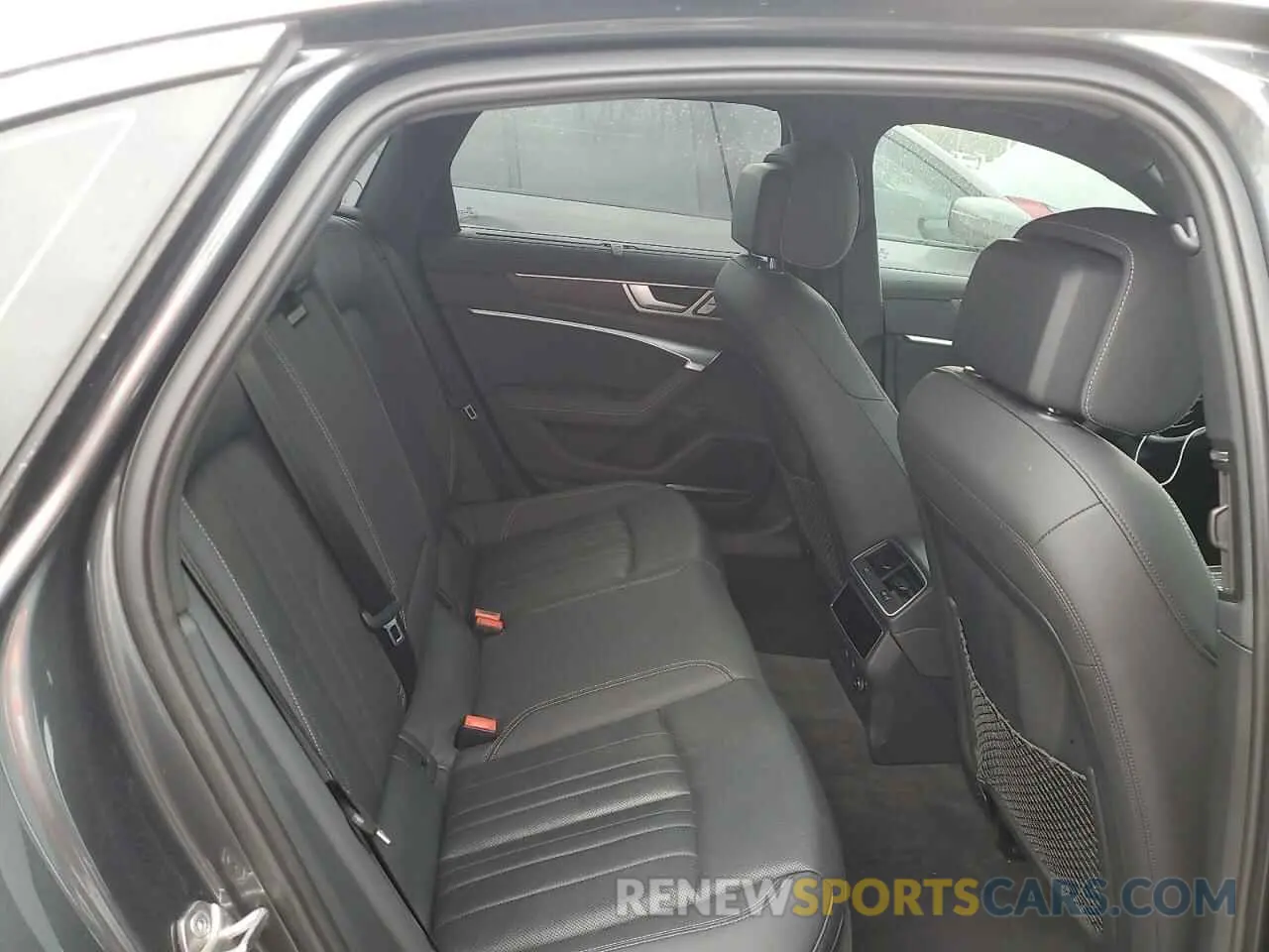 10 Photograph of a damaged car WAUL2AF27KN069003 AUDI A6 2019