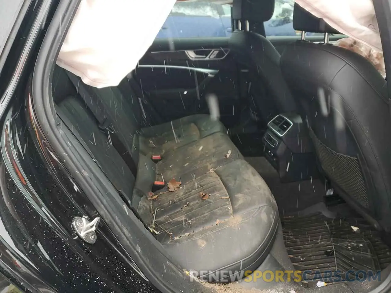 10 Photograph of a damaged car WAUL2AF27KN073388 AUDI A6 2019