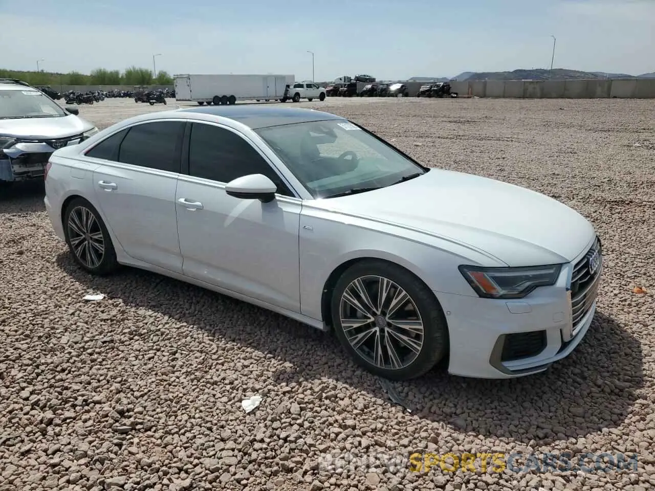4 Фотография поврежденного автомобиля WAUL2AF28KN025012 AUDI A6 2019