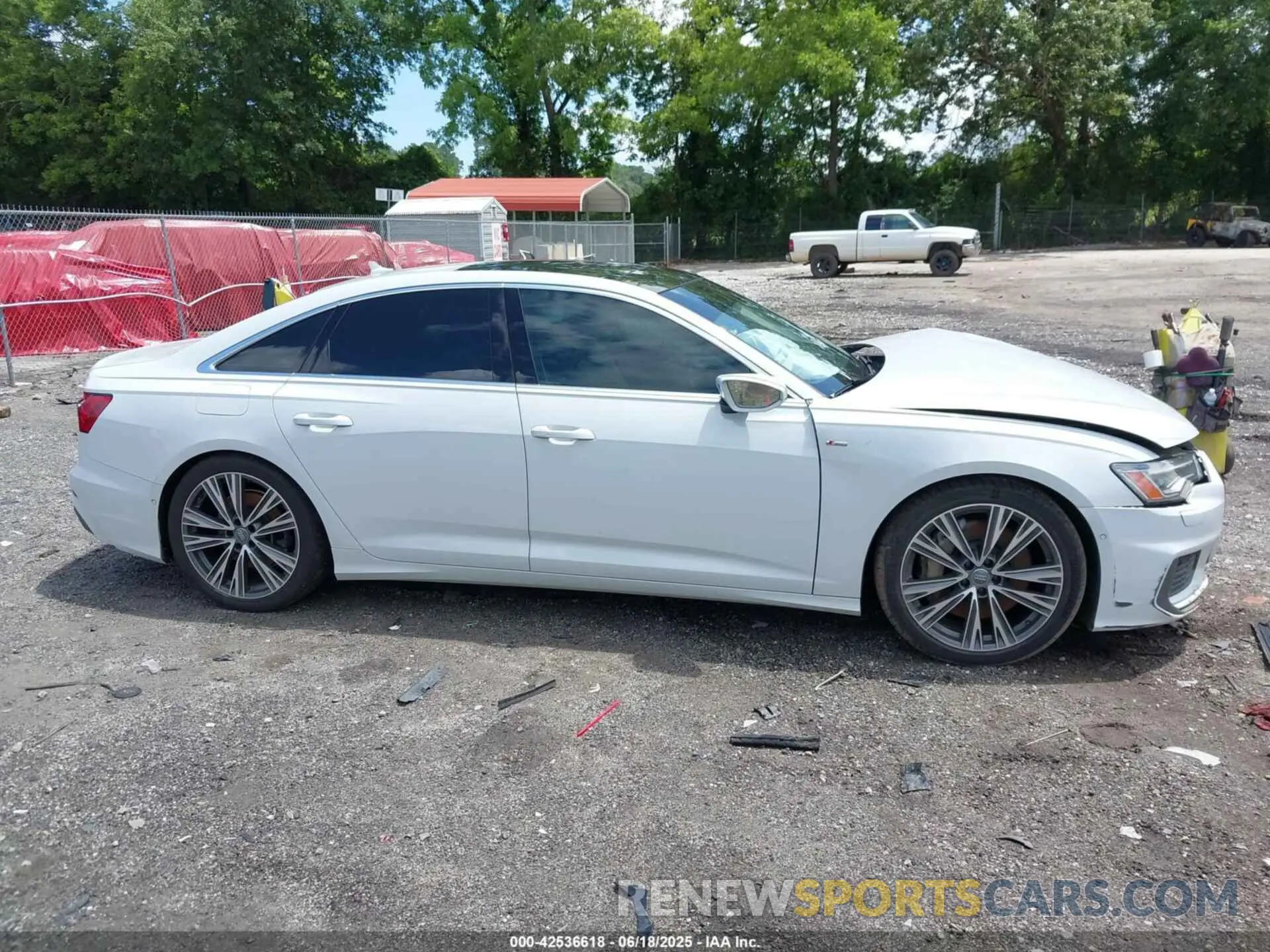 13 Фотография поврежденного автомобиля WAUL2BF29KN062916 AUDI A6 2019