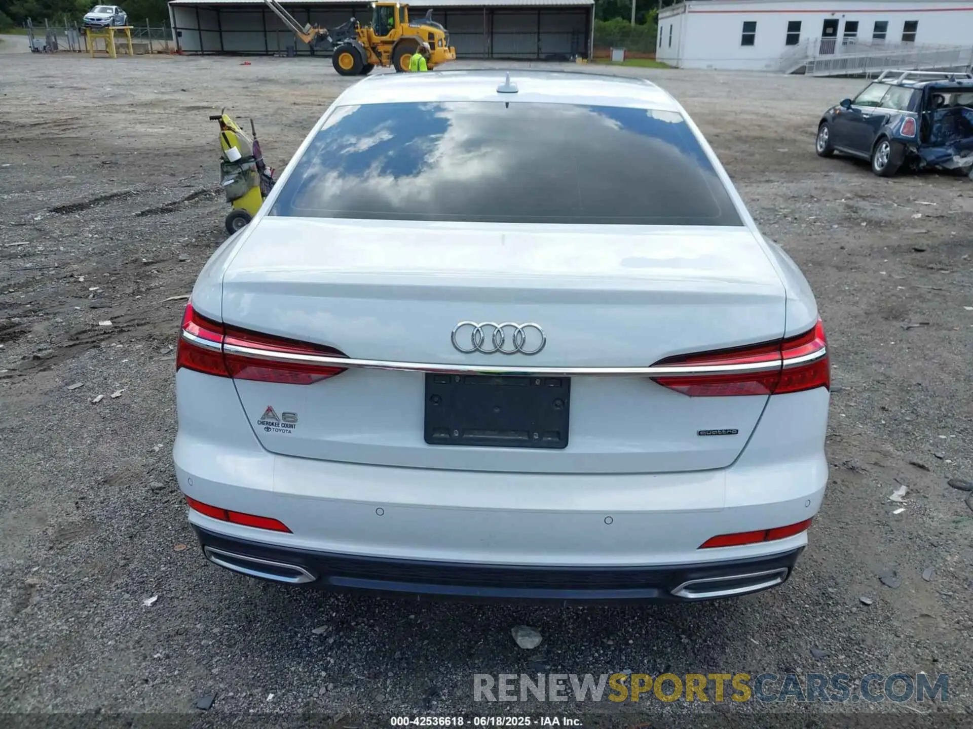 16 Фотография поврежденного автомобиля WAUL2BF29KN062916 AUDI A6 2019