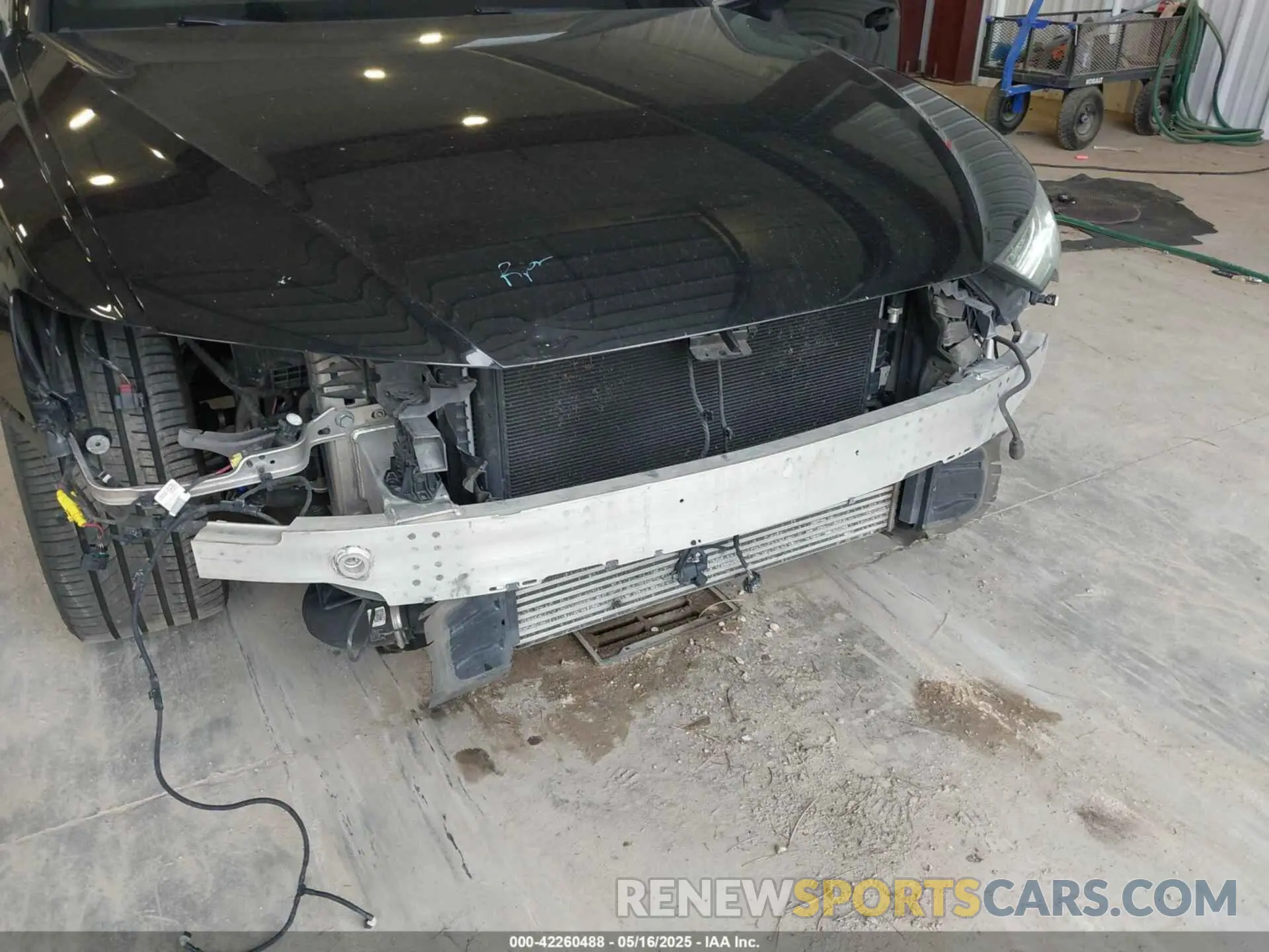 6 Фотография поврежденного автомобиля WAUM2AF20KN026773 AUDI A6 2019