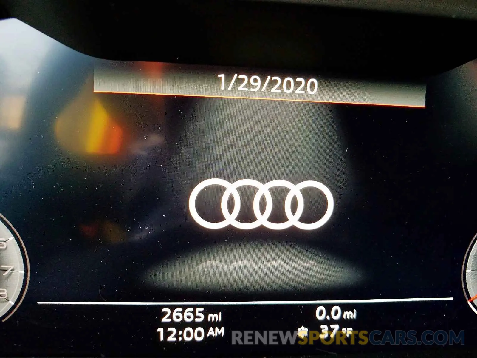 8 Photograph of a damaged car WAUM2AF20KN114013 AUDI A6 2019