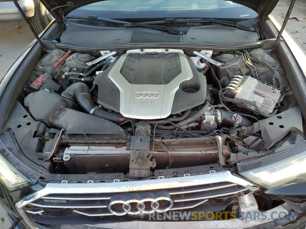 11 Фотография поврежденного автомобиля WAUM2AF21KN072452 AUDI A6 2019