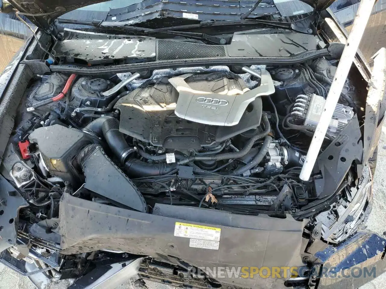 13 Photograph of a damaged car WAUM2AF21KN082396 AUDI A6 2019