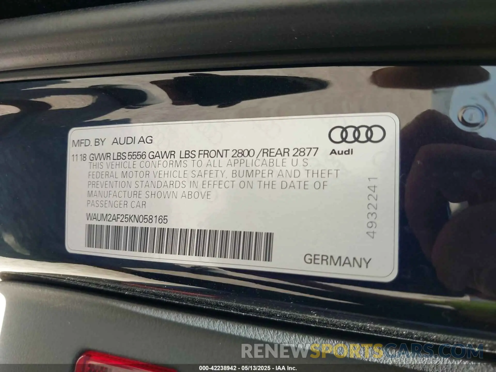 9 Фотография поврежденного автомобиля WAUM2AF25KN058165 AUDI A6 2019