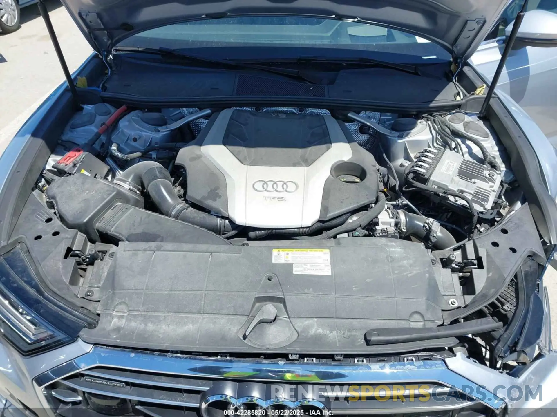 10 Photograph of a damaged car WAUM2AF26KN052357 AUDI A6 2019