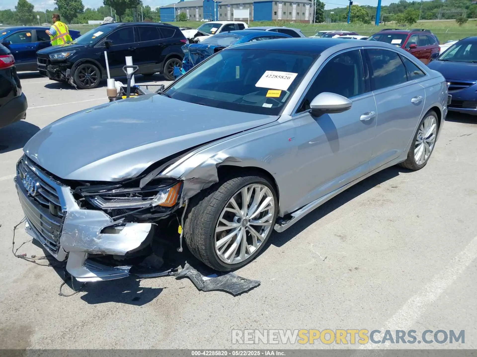 2 Photograph of a damaged car WAUM2AF26KN052357 AUDI A6 2019