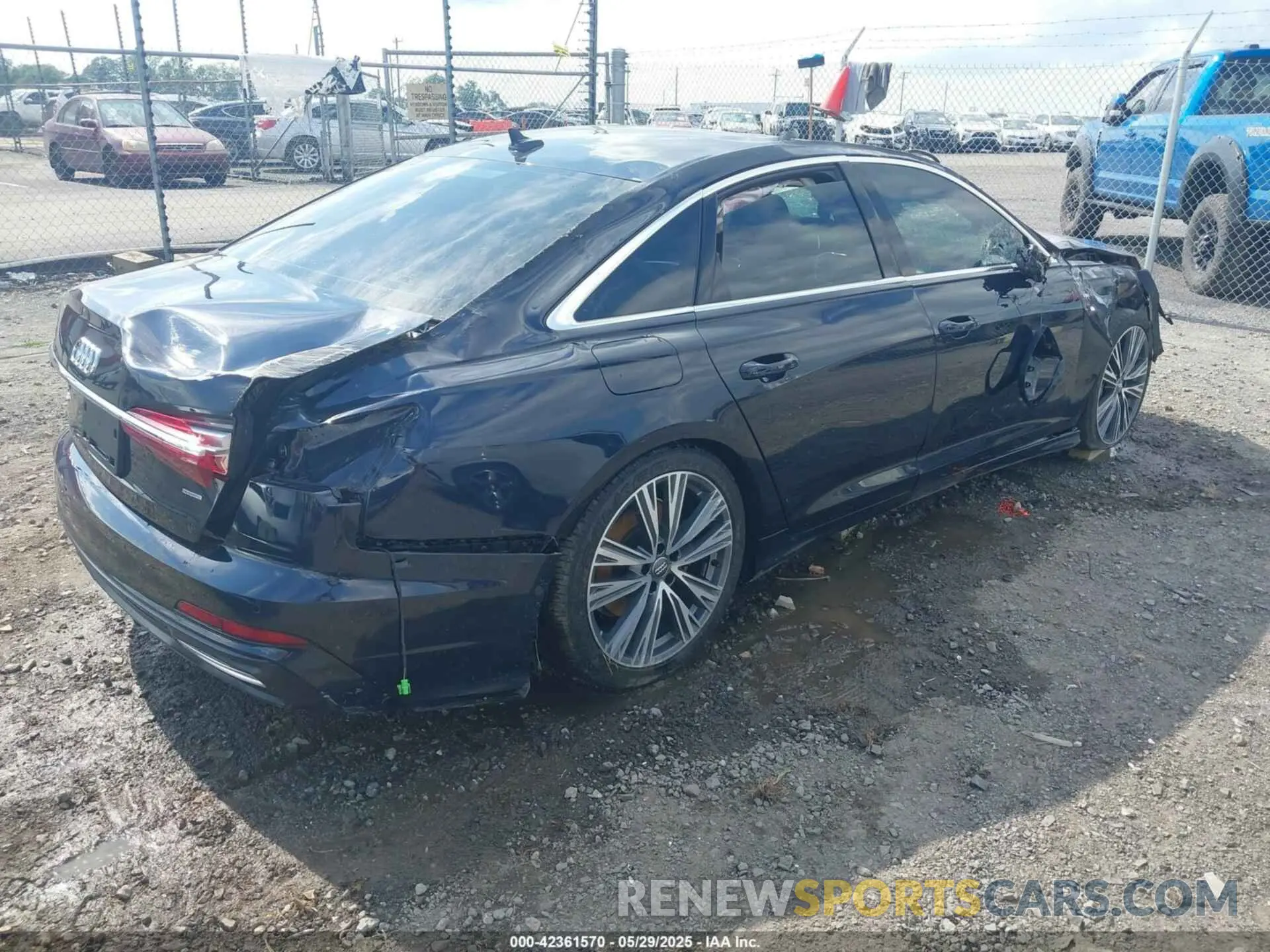 4 Photograph of a damaged car WAUM2AF26KN056408 AUDI A6 2019
