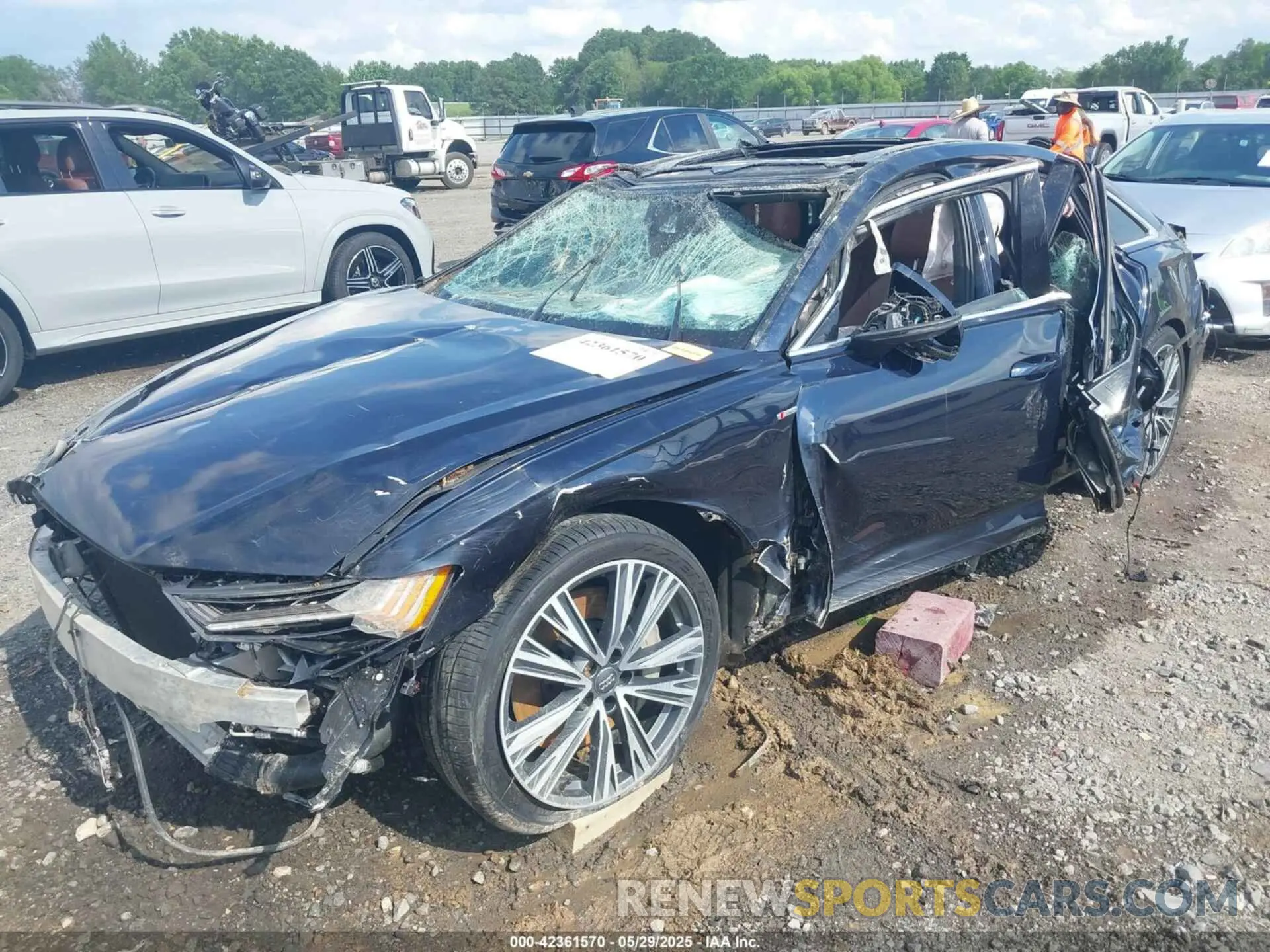 6 Photograph of a damaged car WAUM2AF26KN056408 AUDI A6 2019