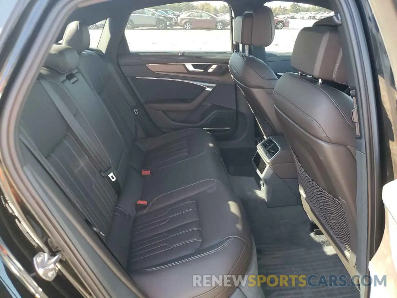 10 Фотография поврежденного автомобиля WAUM2AF28KN034328 AUDI A6 2019