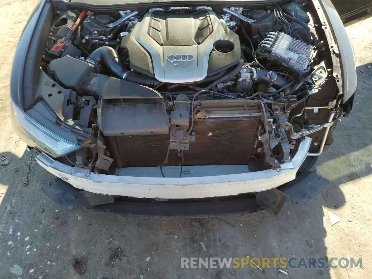 11 Фотография поврежденного автомобиля WAUM2AF28KN034328 AUDI A6 2019