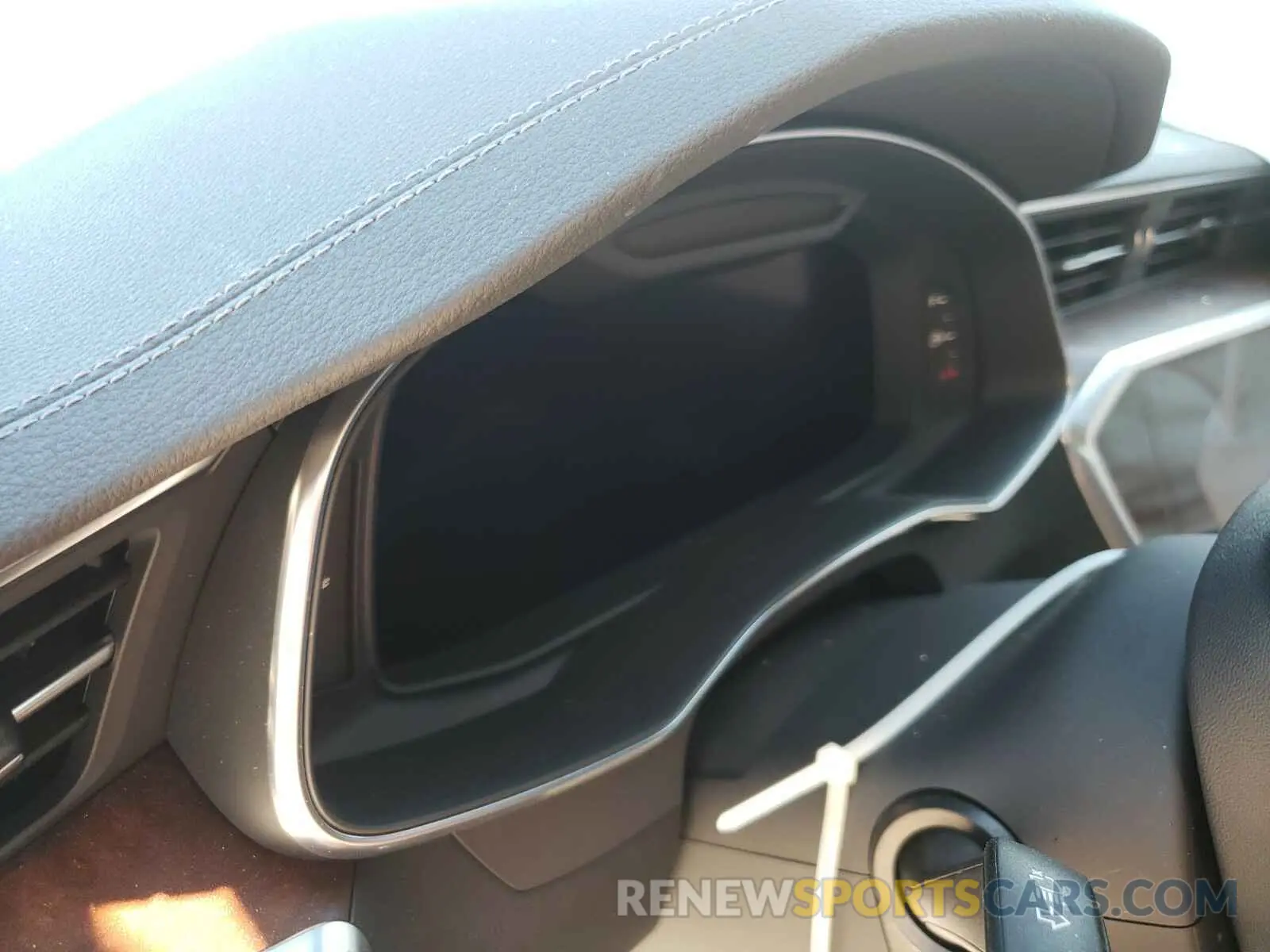 8 Photograph of a damaged car WAUM2BF2XKN066011 AUDI A6 2019