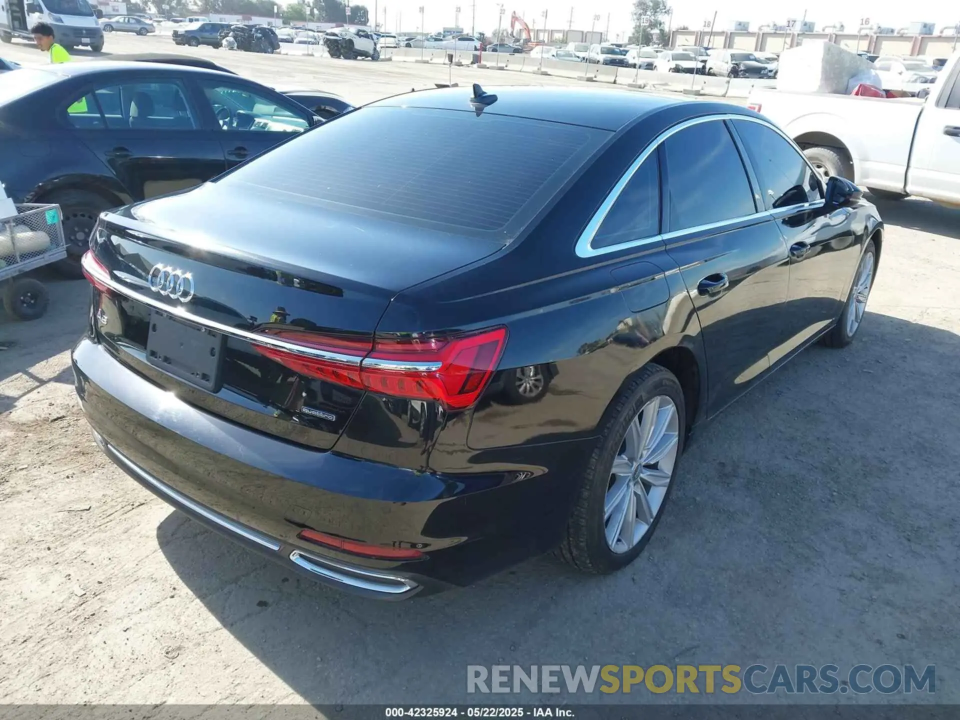 4 Фотография поврежденного автомобиля WAUD8AF25LN040474 AUDI A6 2020