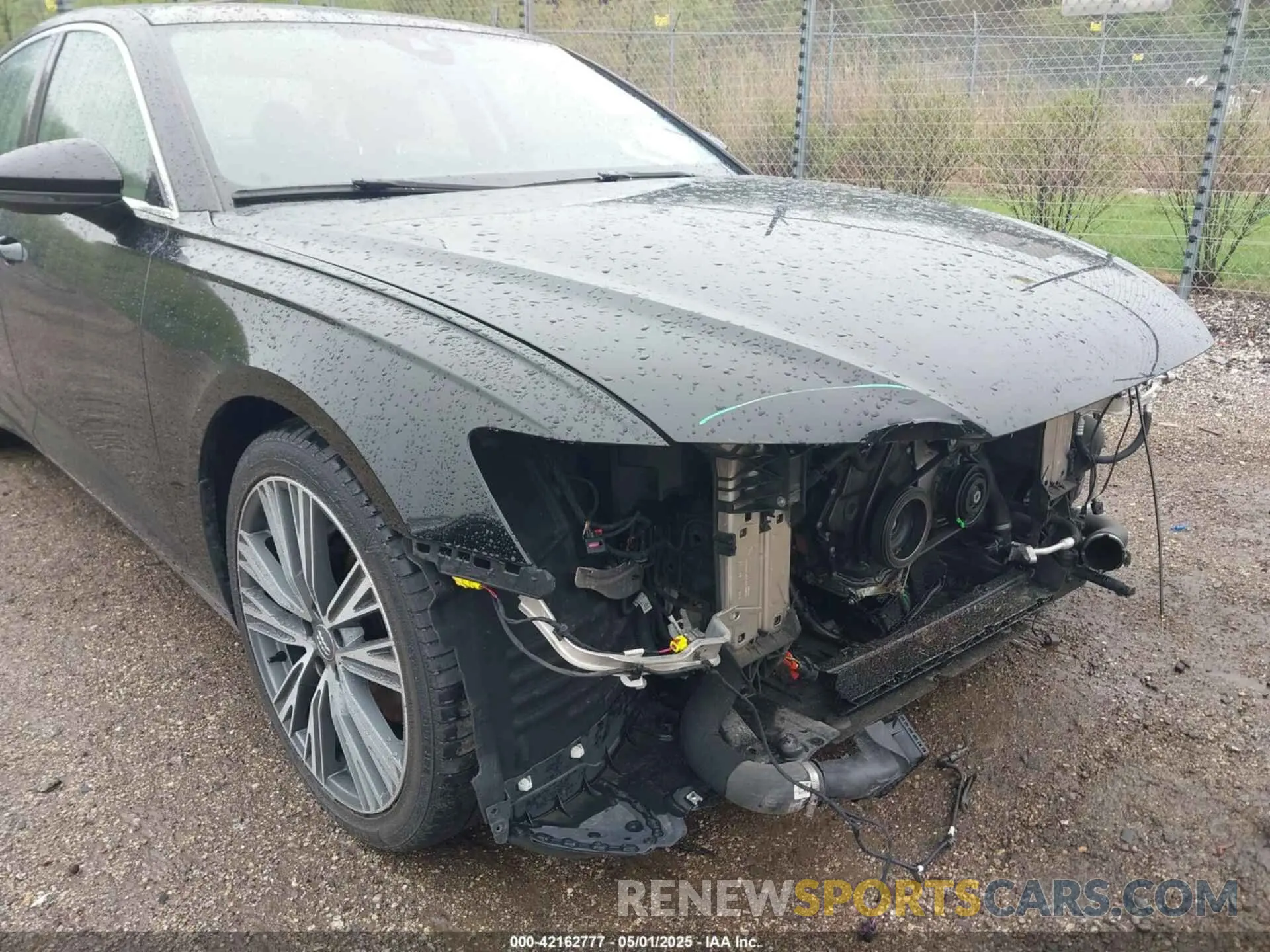18 Фотография поврежденного автомобиля WAUD8AF28LN038685 AUDI A6 2020