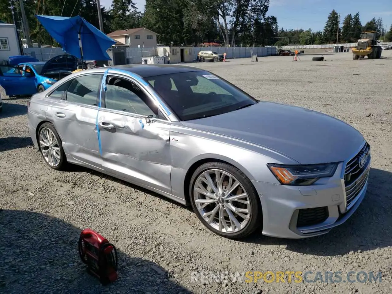 4 Photograph of a damaged car WAUM2AF24LN043948 AUDI A6 2020