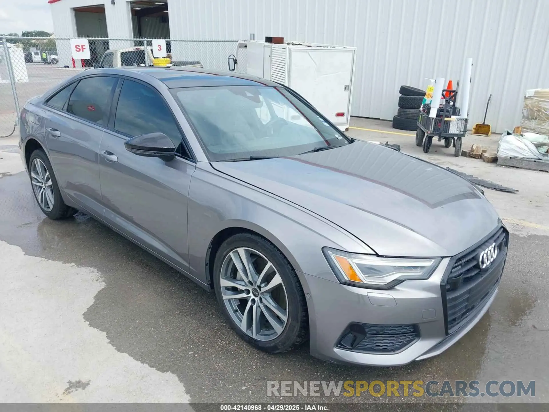 1 Фотография поврежденного автомобиля WAUE3AF21MN046096 AUDI A6 2021