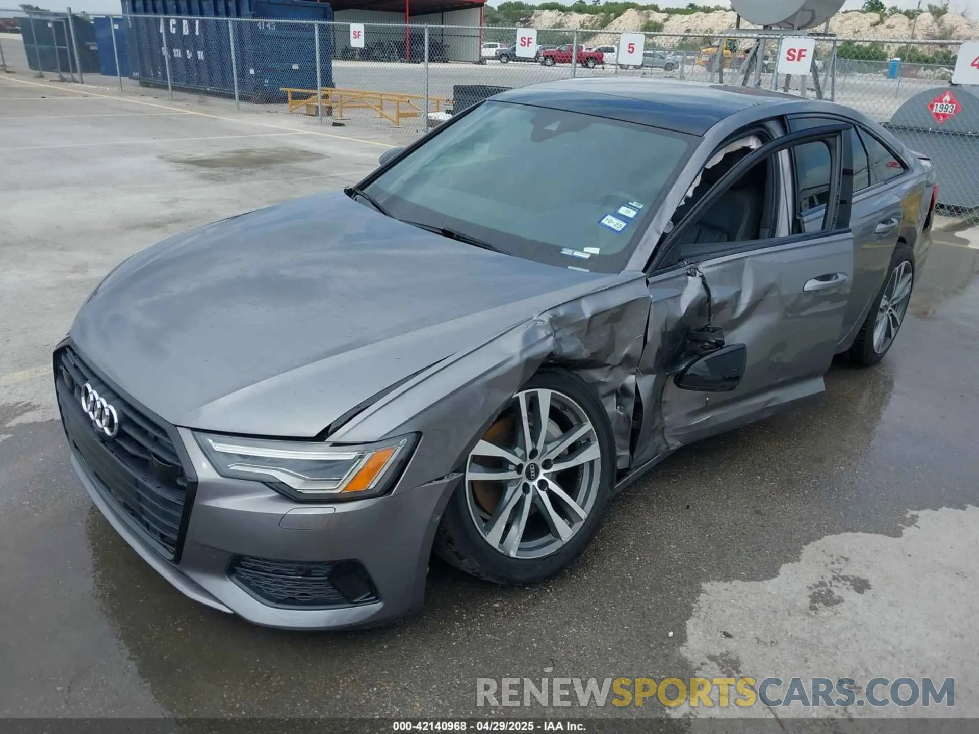 2 Фотография поврежденного автомобиля WAUE3AF21MN046096 AUDI A6 2021