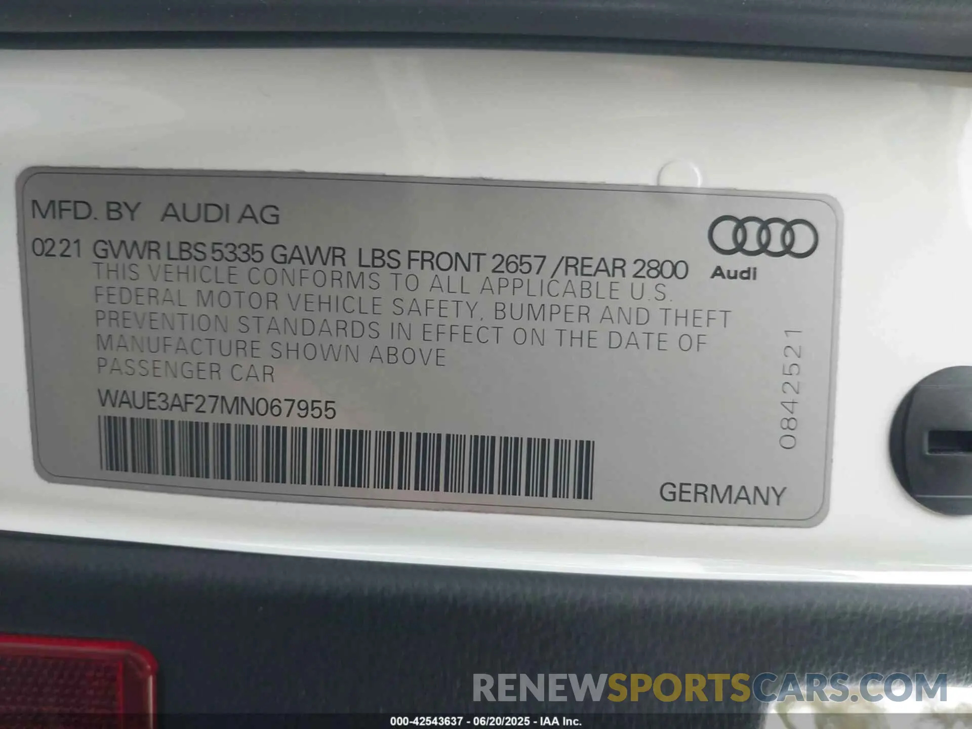 9 Фотография поврежденного автомобиля WAUE3AF27MN067955 AUDI A6 2021
