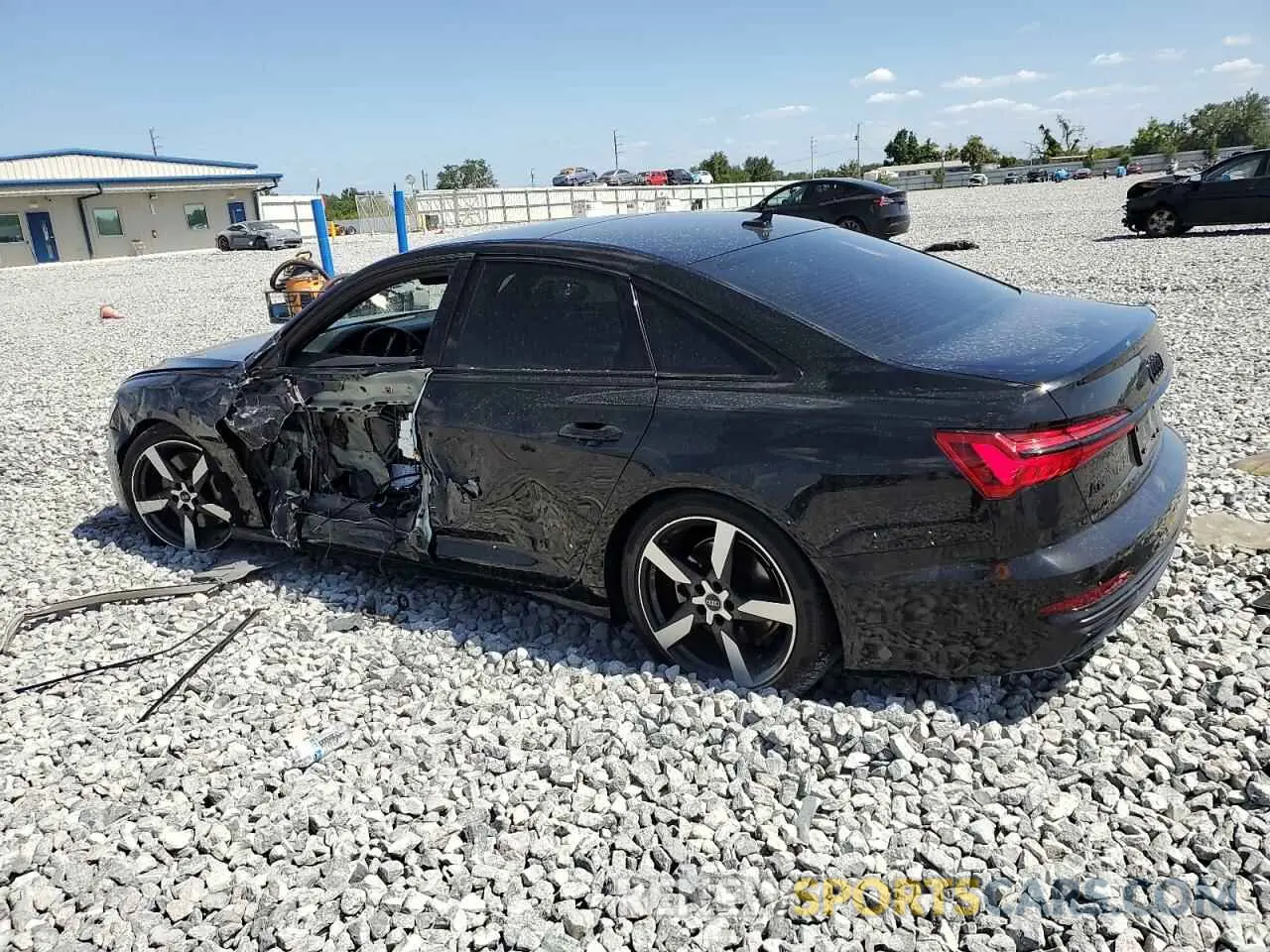 2 Photograph of a damaged car WAUL2AF25MN042577 AUDI A6 2021