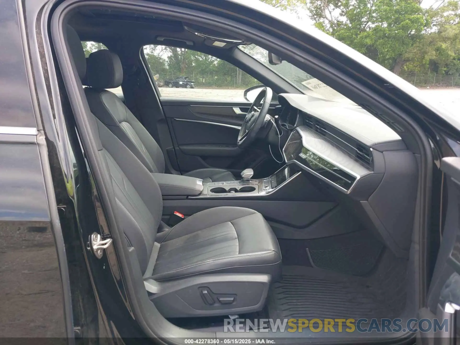 5 Photograph of a damaged car WAUD3BF20PN073294 AUDI A6 2023