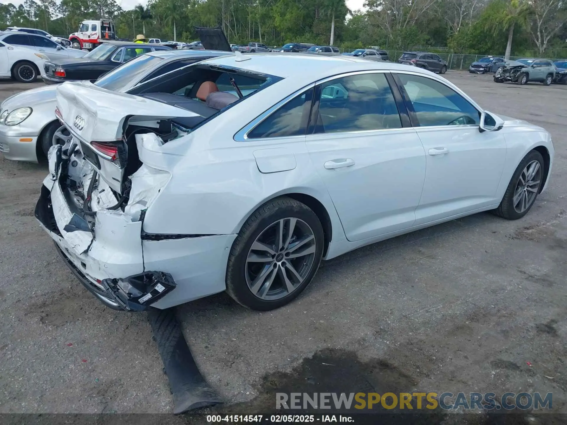 4 Фотография поврежденного автомобиля WAUD3BF27PN087628 AUDI A6 2023