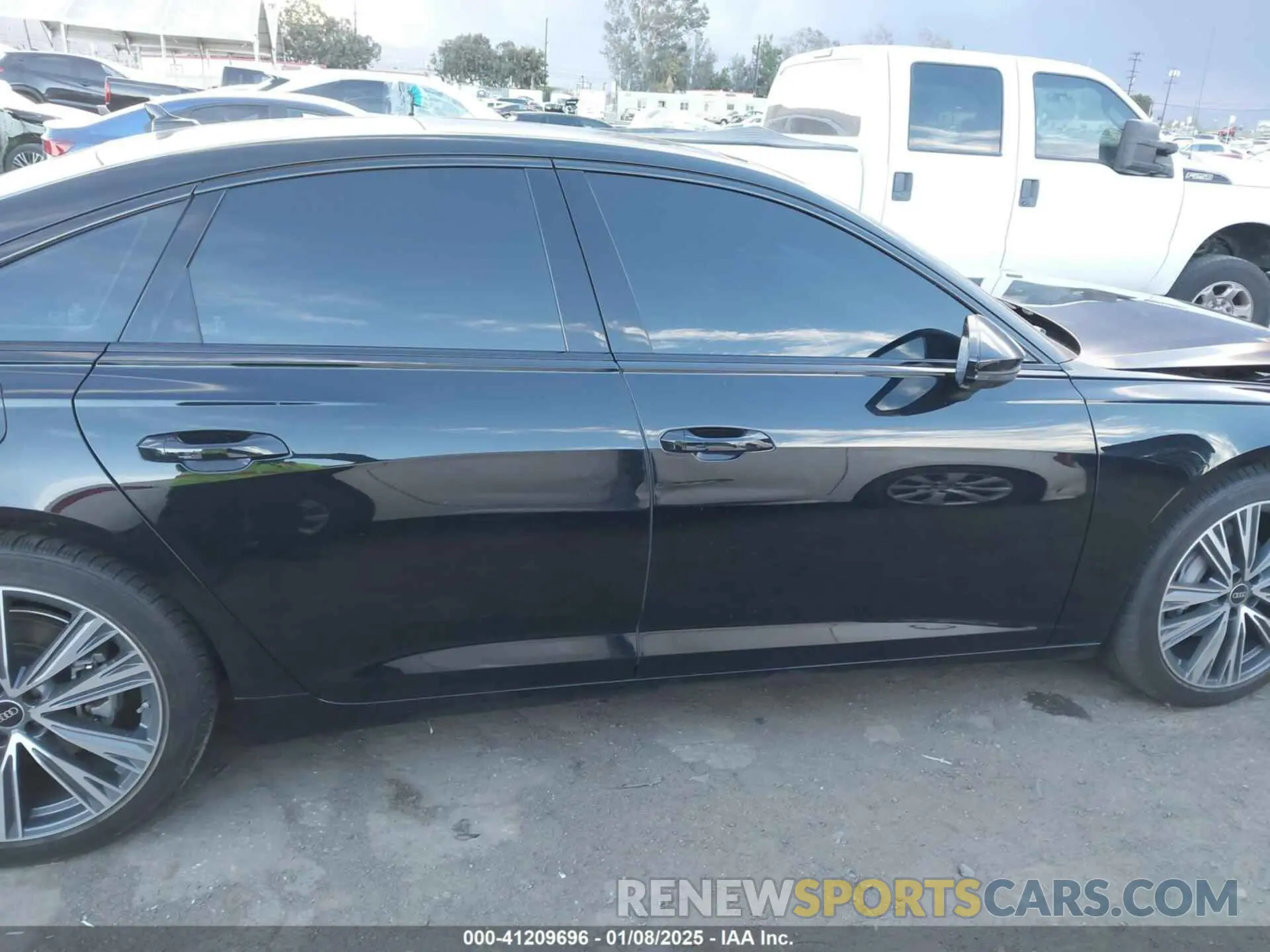 14 Photograph of a damaged car WAUD3BF29RN003120 AUDI A6 2024