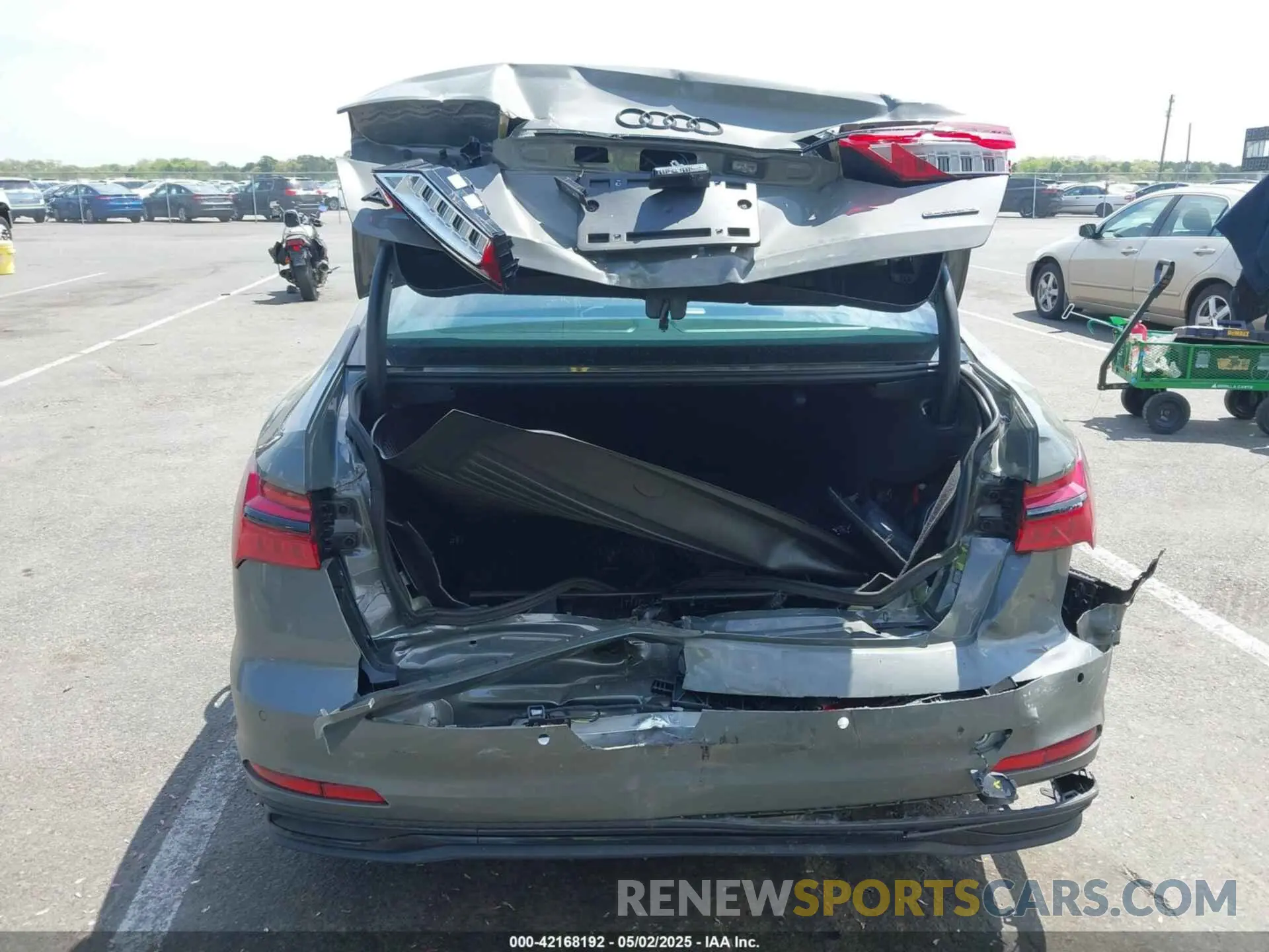 16 Photograph of a damaged car WAUD3BF2XRN036479 AUDI A6 2024