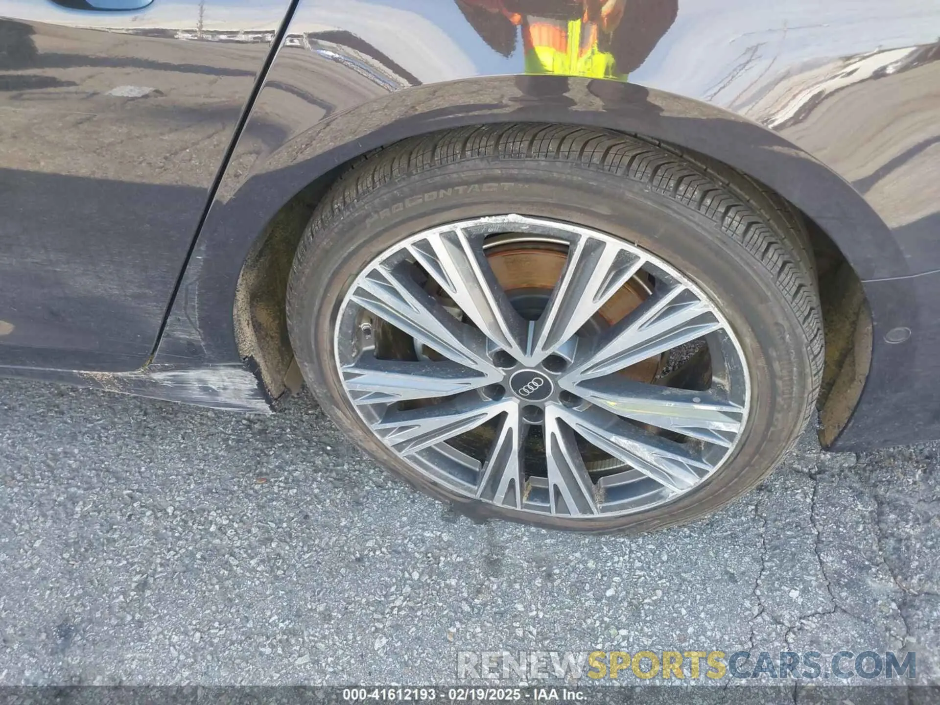 18 Photograph of a damaged car WAUE3BF23RN004722 AUDI A6 2024