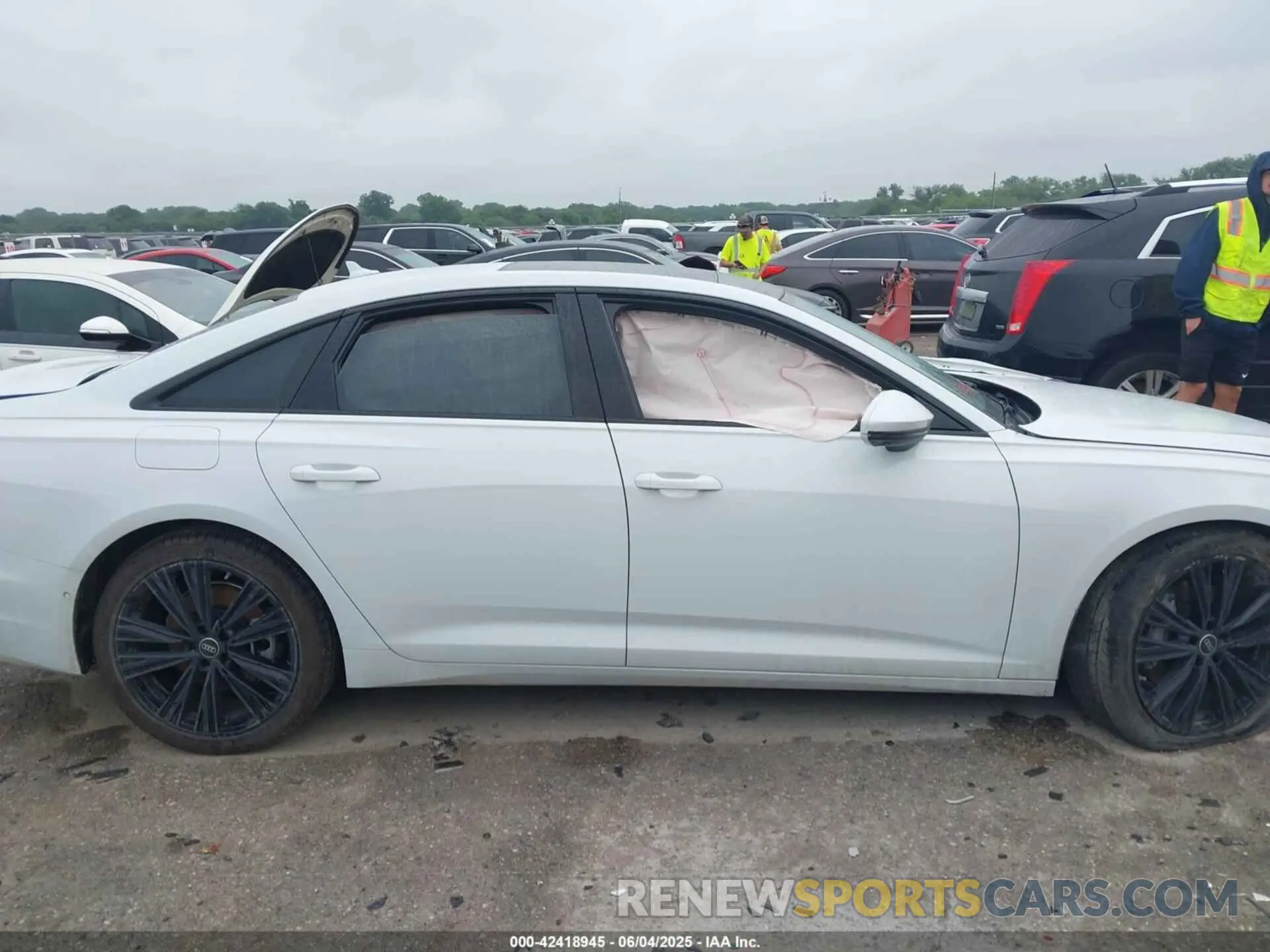 13 Photograph of a damaged car WAUE3BF26RN029713 AUDI A6 2024