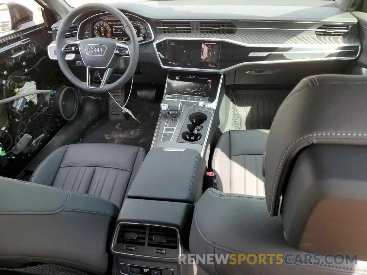 8 Фотография поврежденного автомобиля WAUD3BF22SN012361 AUDI A6 2025