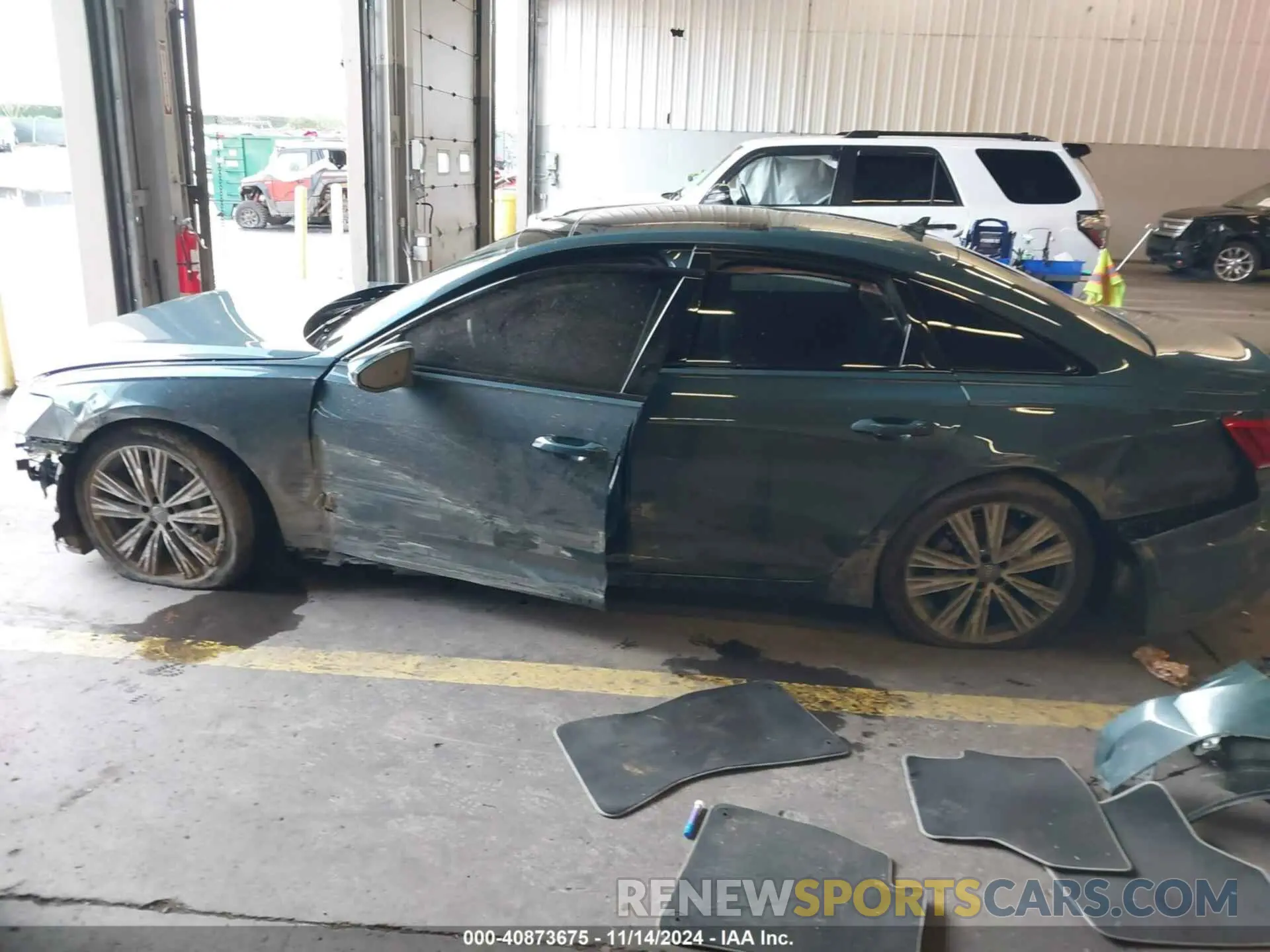 15 Photograph of a damaged car WAUD8AF29MN012288 AUDI A6 SEDAN 2021