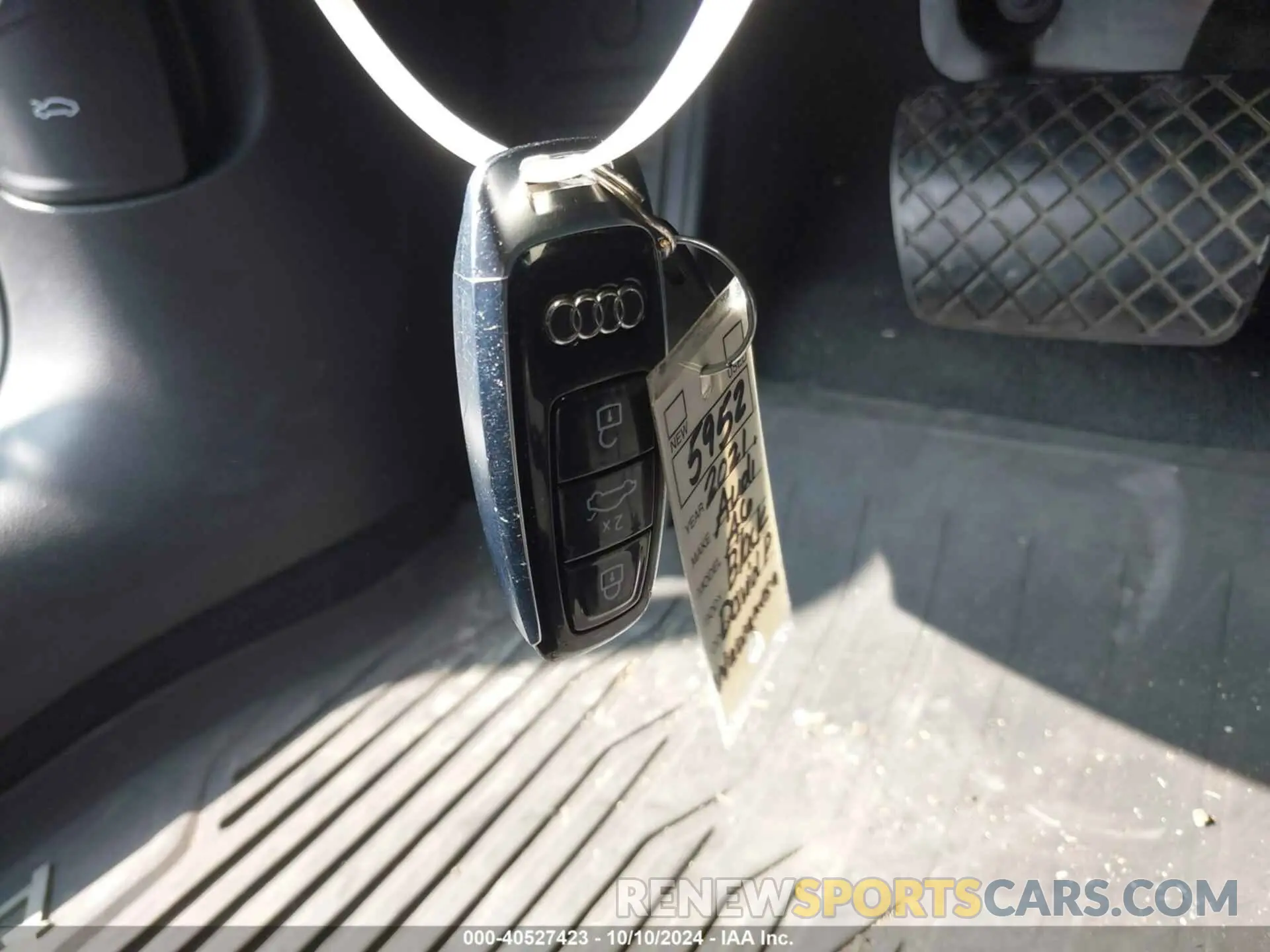 11 Фотография поврежденного автомобиля WAUL2AF20MN088821 AUDI A6 SEDAN 2021