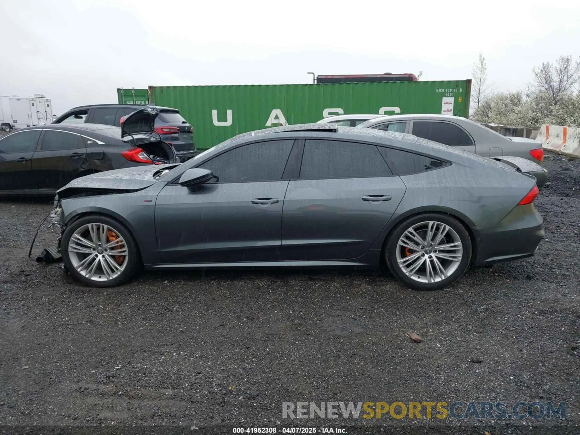 14 Photograph of a damaged car WAUV2AF21KN040153 AUDI A7 2019
