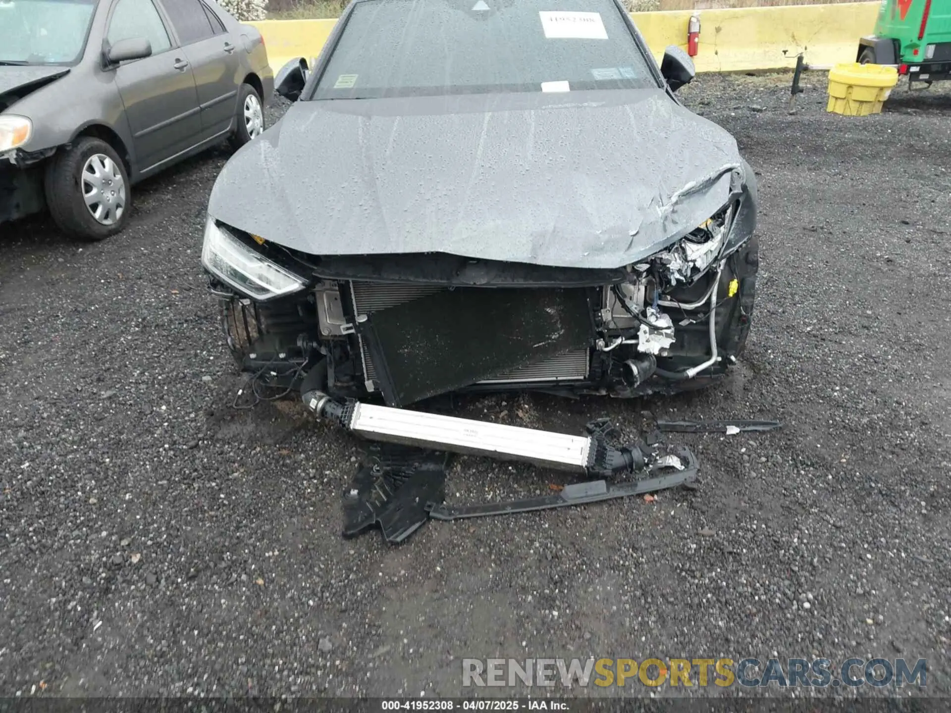 6 Photograph of a damaged car WAUV2AF21KN040153 AUDI A7 2019