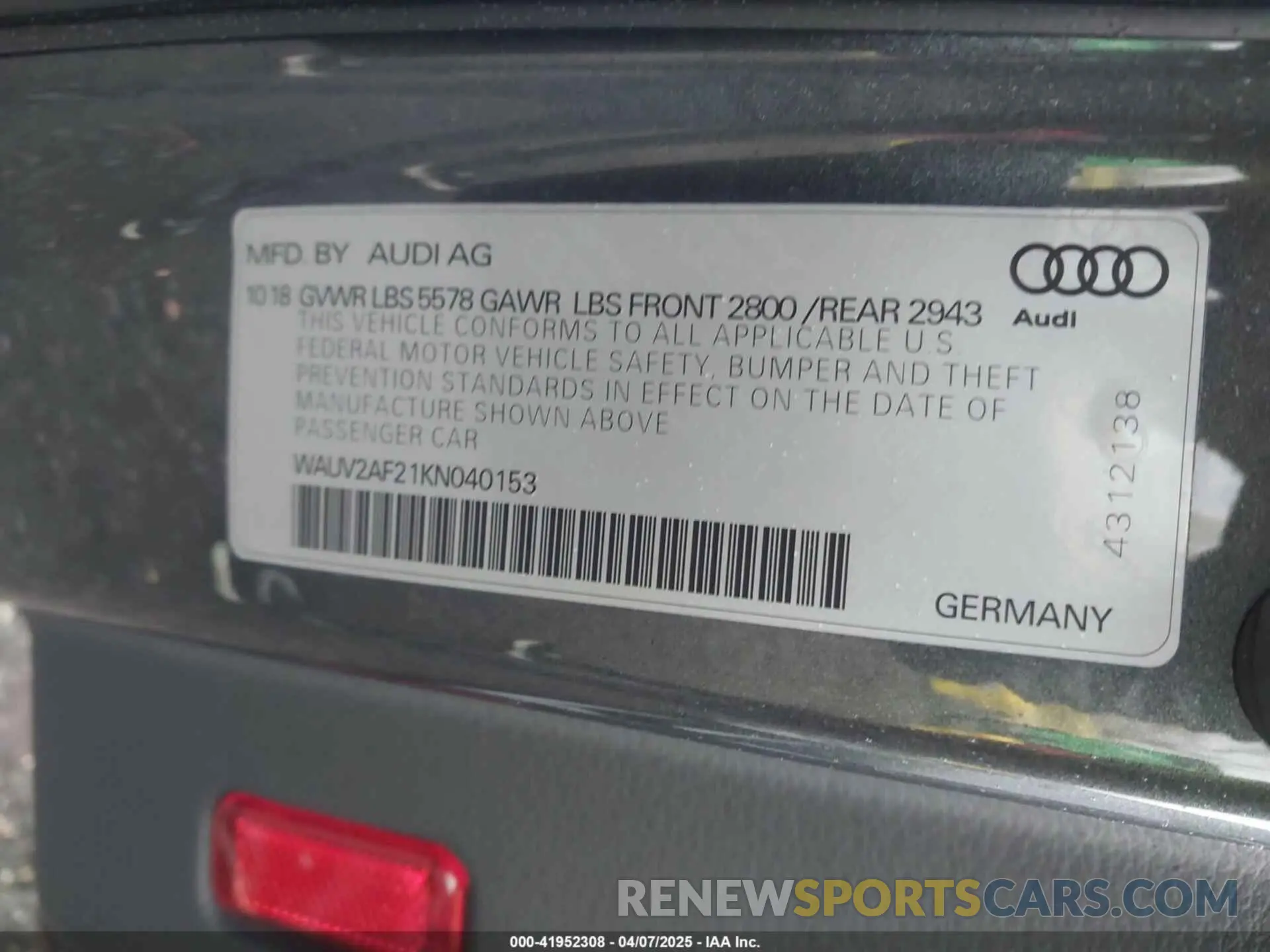 9 Photograph of a damaged car WAUV2AF21KN040153 AUDI A7 2019