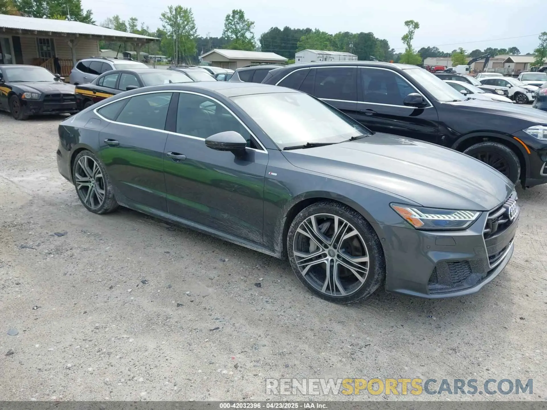 1 Photograph of a damaged car WAUV2AF24KN120272 AUDI A7 2019