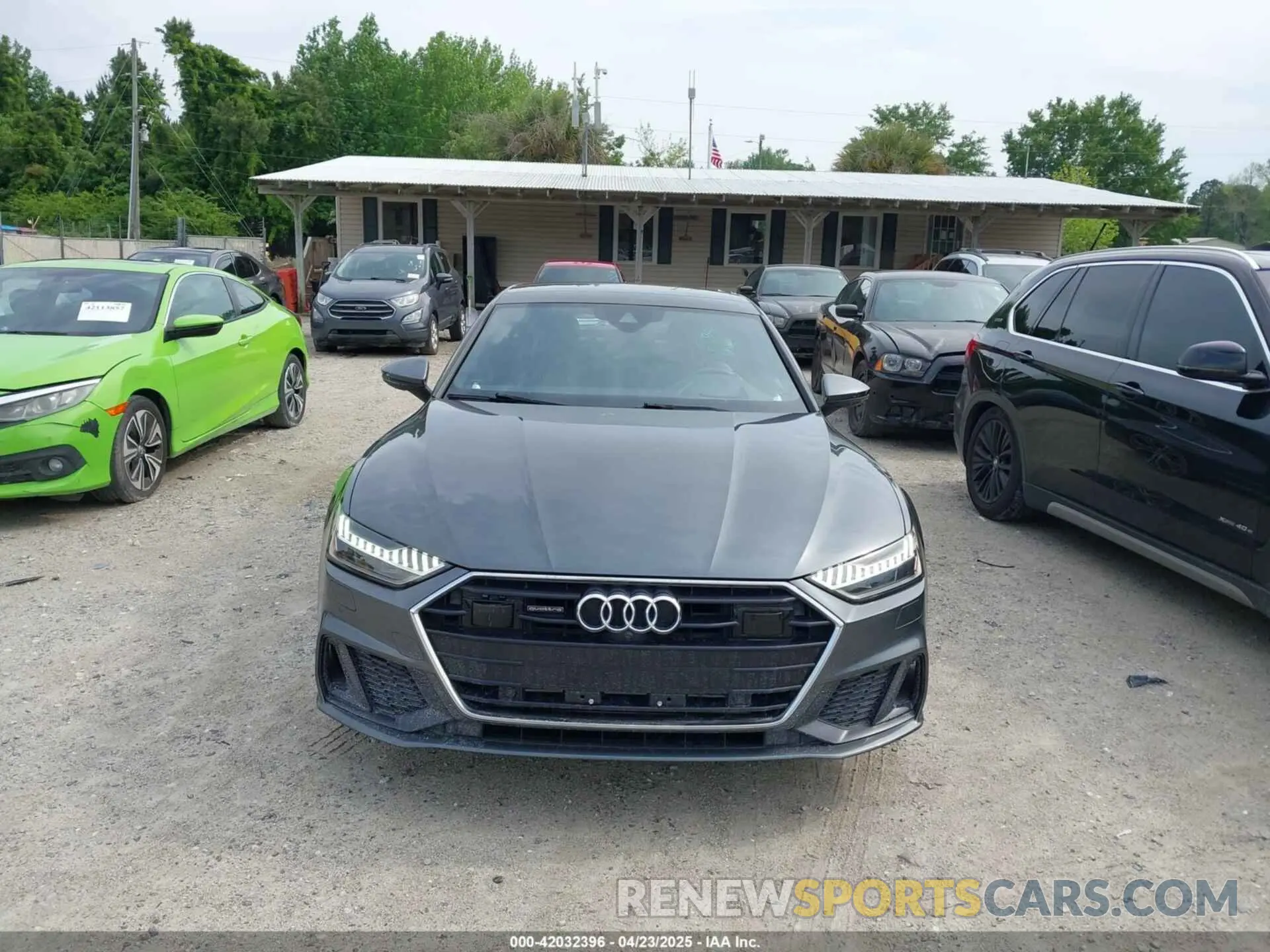 12 Photograph of a damaged car WAUV2AF24KN120272 AUDI A7 2019