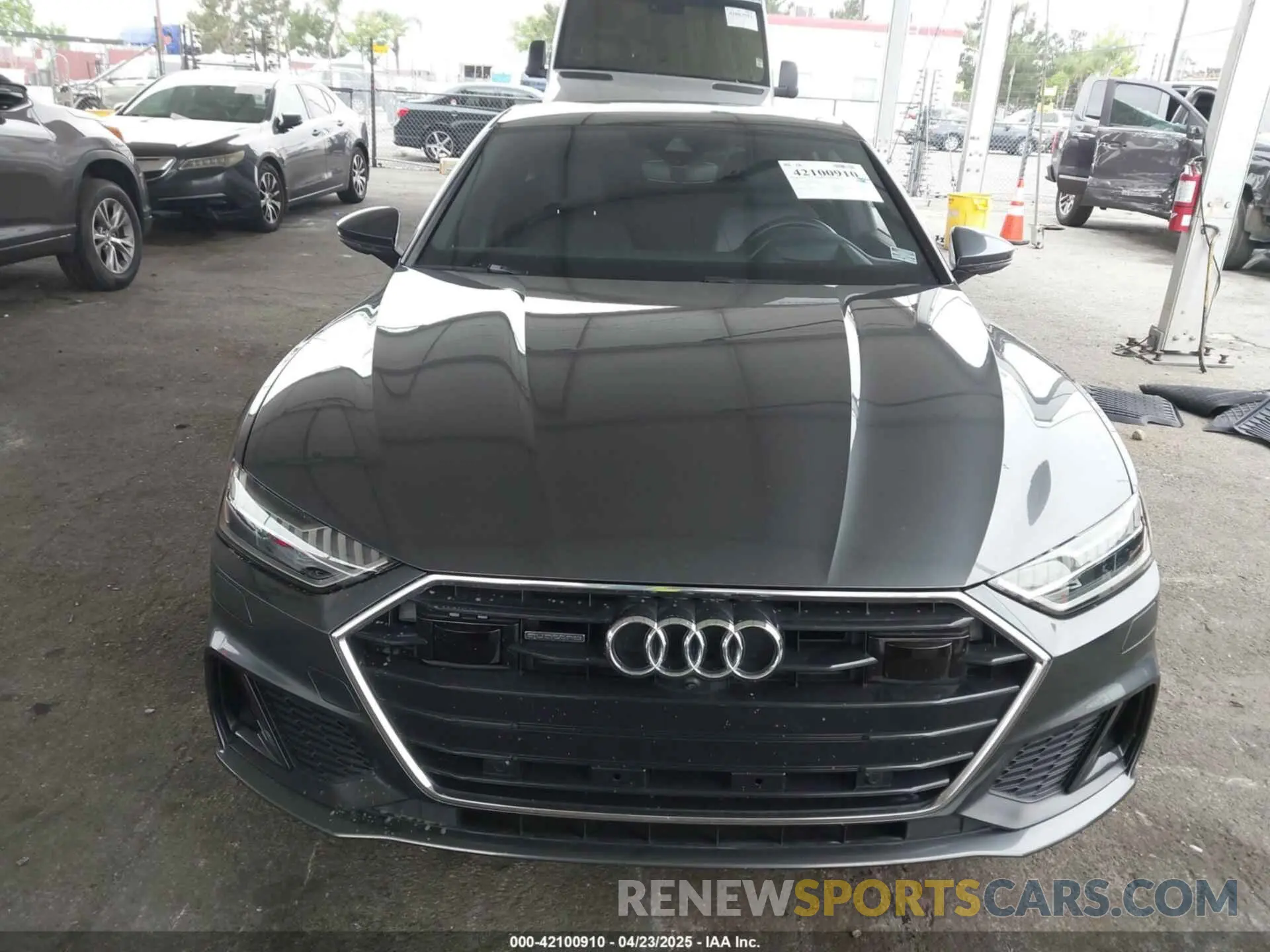 13 Фотография поврежденного автомобиля WAUV2AF25KN022867 AUDI A7 2019